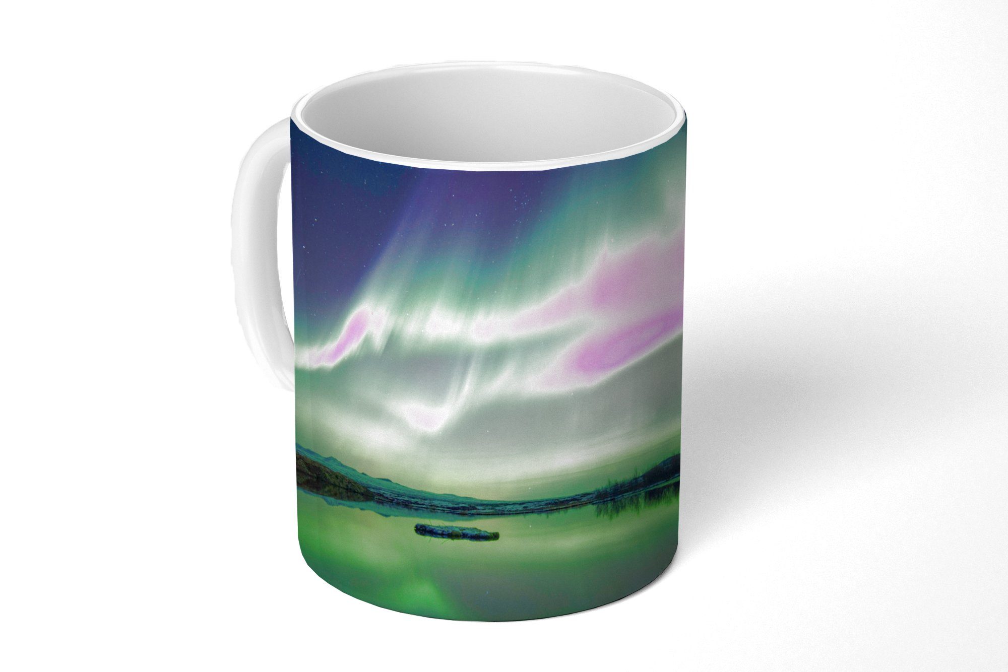 MuchoWow Tasse Nordlicht - See - Island - Grün - Wald - Schnee, 1-tlg., Keramik, Kaffeetassen, Teetasse, Becher, Kaffeebecher, Geschenk