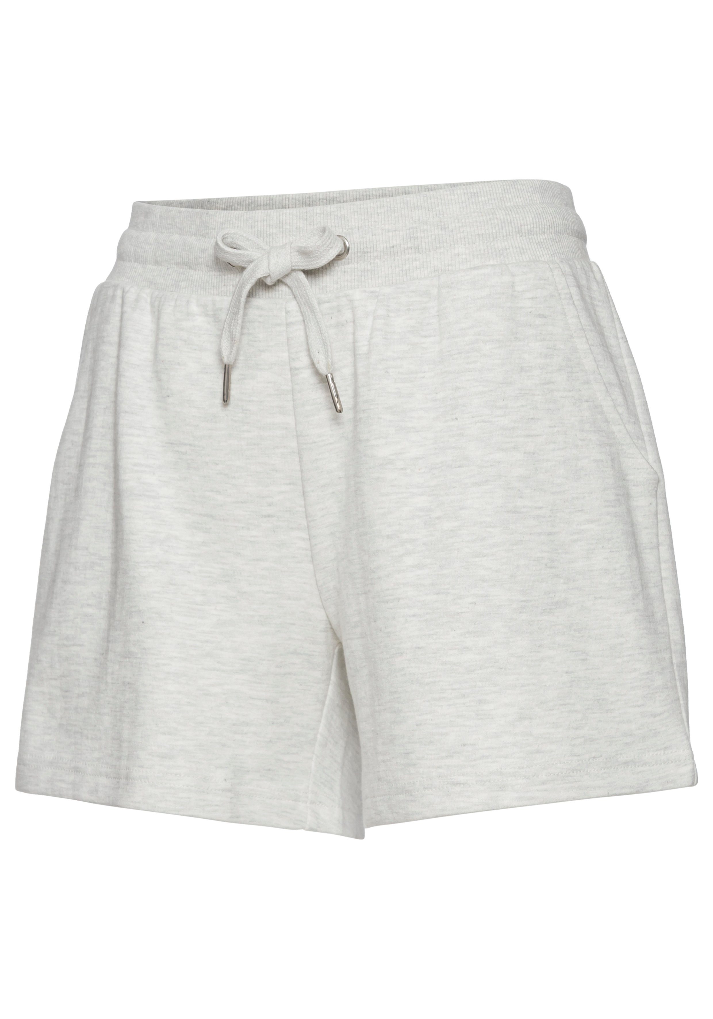 Vivance by Lascana Sweatshorts bequeme kurze Loungehose mit seitlichen Taschen