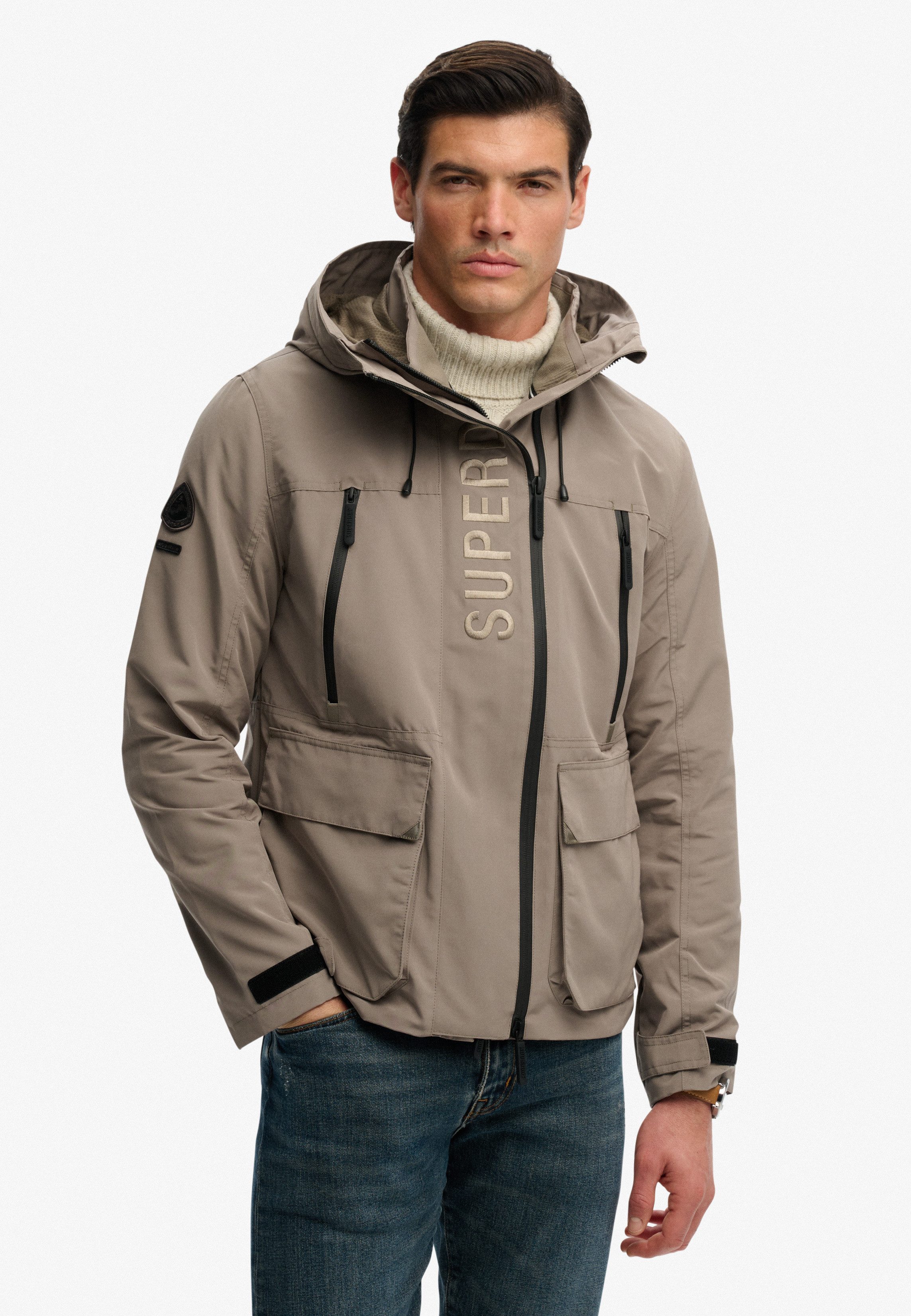 Superdry Outdoorjacke HOOD ULTIMATE EMB WINBREAKER Kunstfaser, regular fit