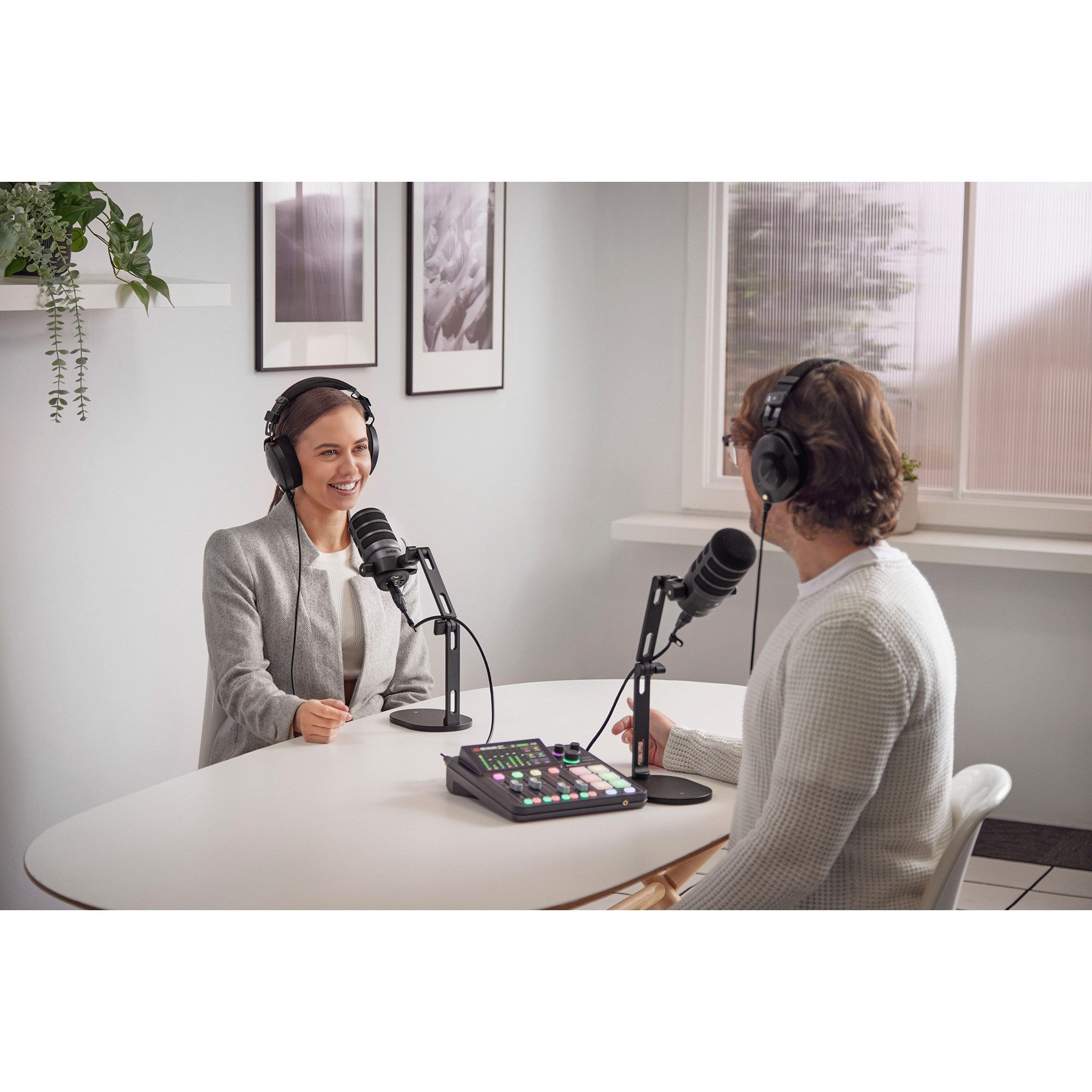 RODE Microphones Mischpult Rode Microphones RØDECaster Duo, Mischpult, (WLAN