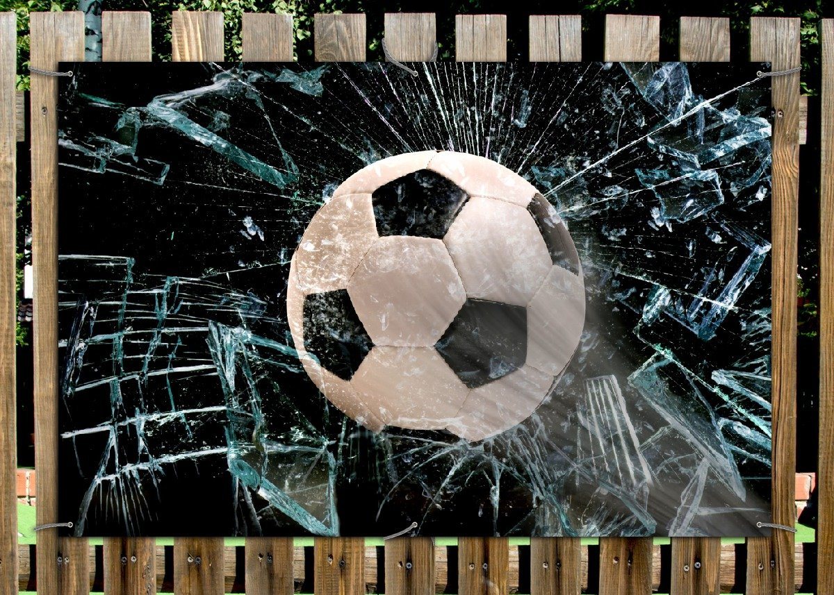 Thumbnail - Wallario Sichtschutzzaunmatten Fußball - im Fenster, Splitter und Glas