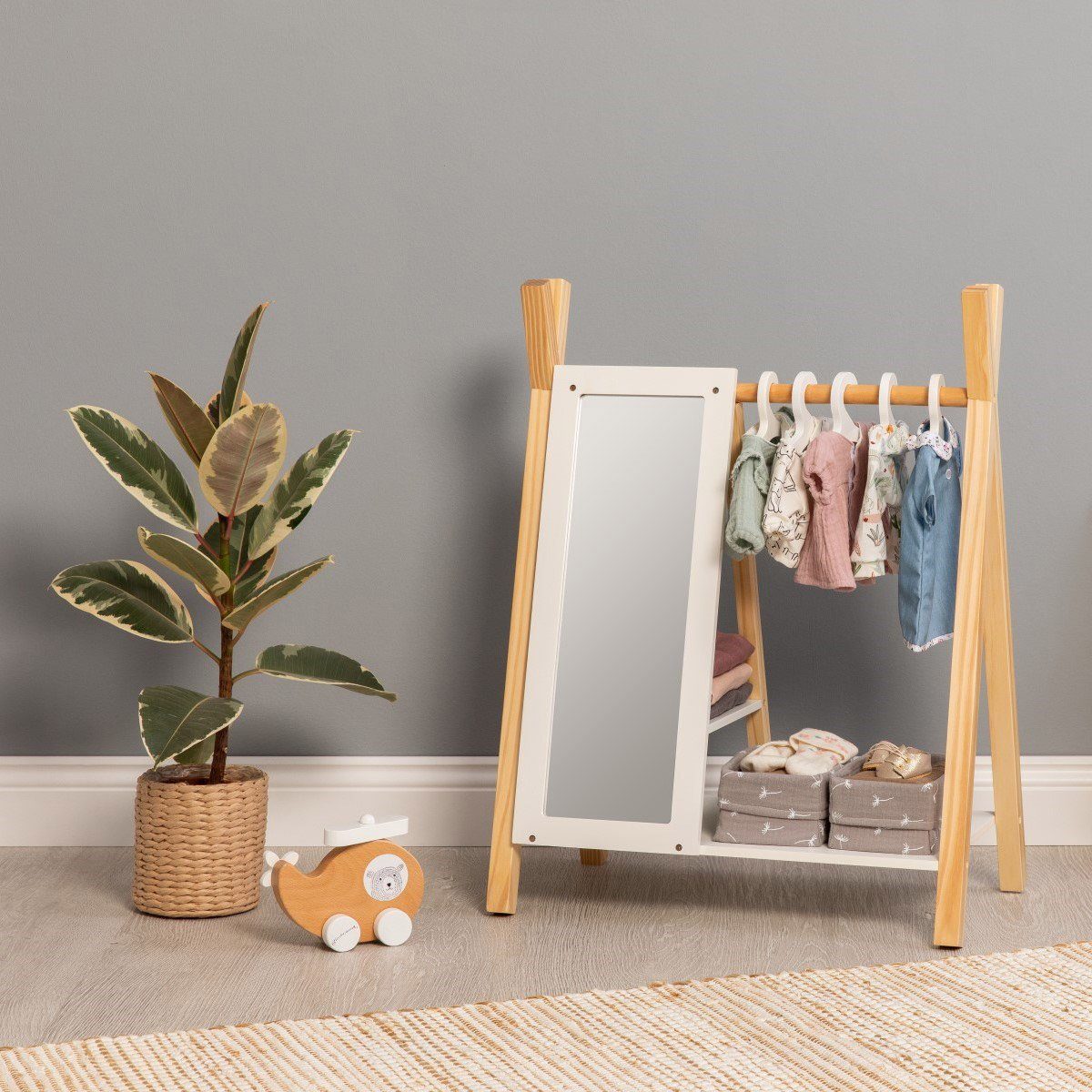 MUSTERKIND® Puppenkleiderschrank Puppen-Garderobe - Viola, natur/weiß