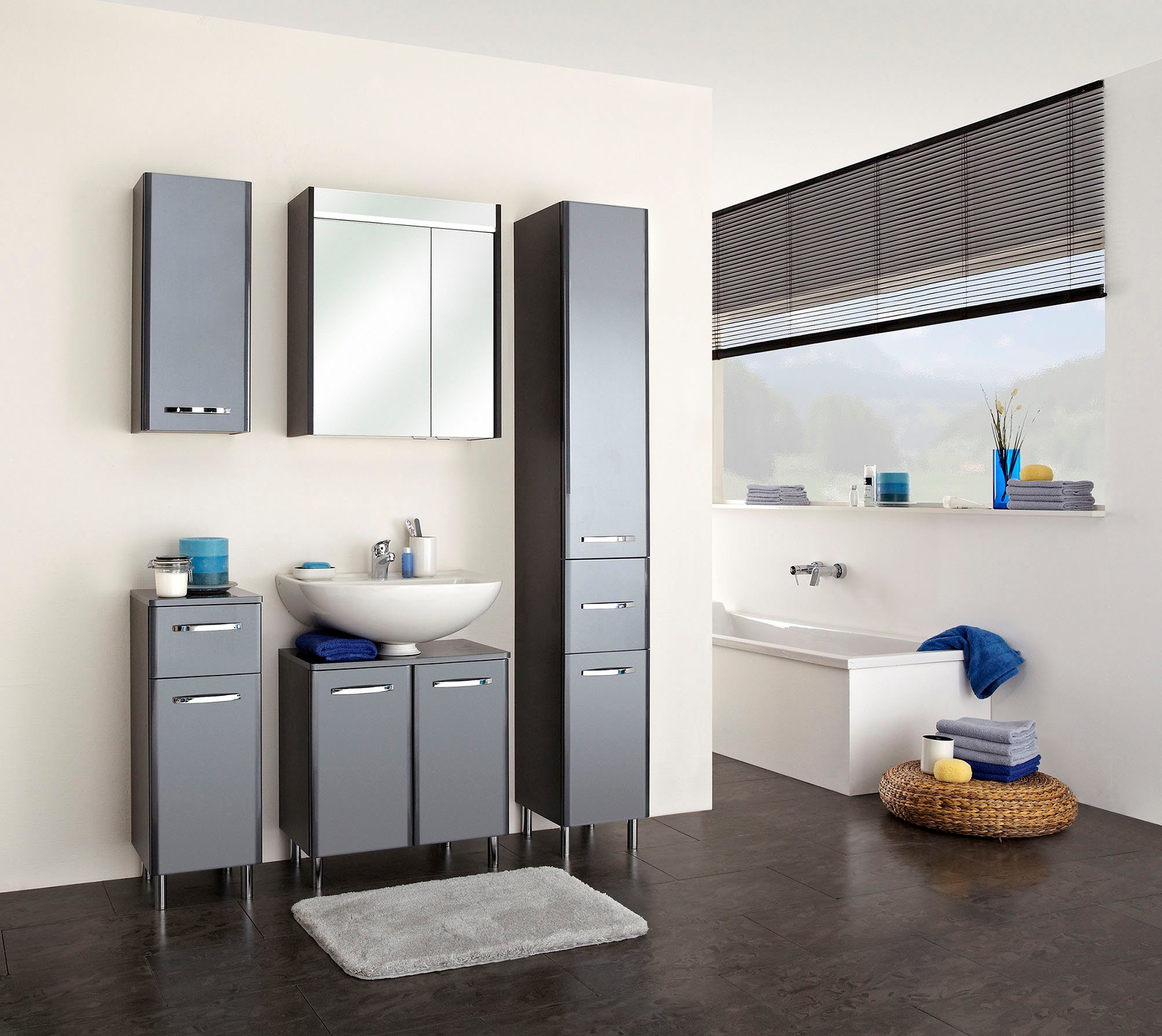 Saphir Hochschrank Quickset 327 Badschrank 30 cm breit, 2 Türen, 1 Schublade Badezimmer-Hochschrank inkl. Türdämpfer, Griffe in Chrom glänzend