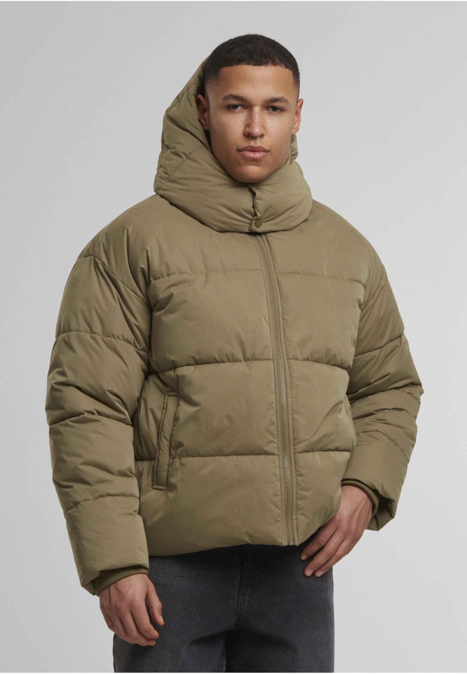 URBAN CLASSICS Winterjacke Urban Classics Puffer Jacket With Flap Hood (1-St)