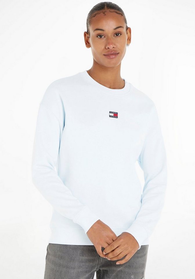 Tommy Jeans Sweatshirt TJW BXY XS BADGE CREW mit Tommy Jeans Logobadge