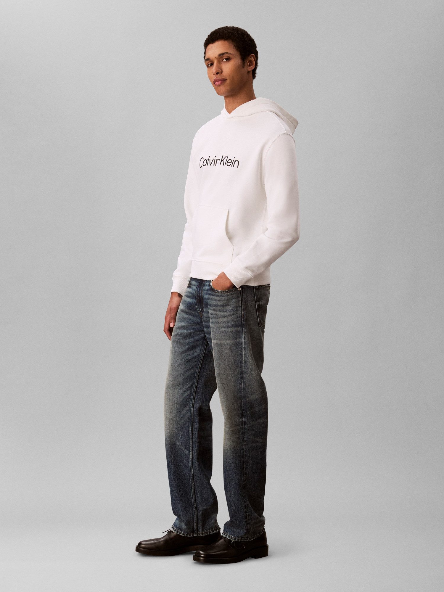 Calvin Klein Kapuzensweatshirt LS EU STANDARD LOGO 350TERRY PO Mit Rundhalsausschnitt, regular fit
