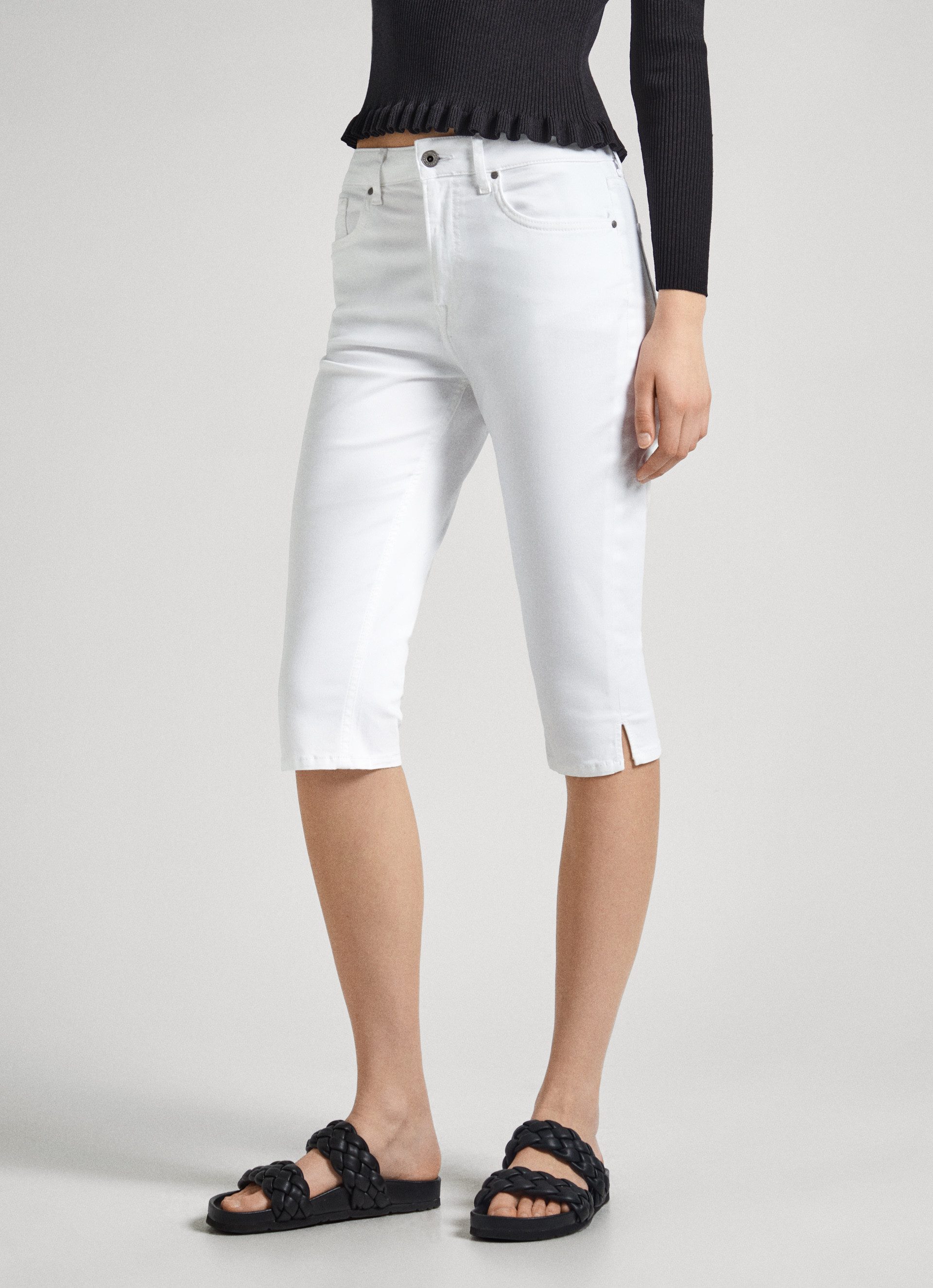 Pepe Джинси Caprijeans SKINNY CROP mit kleinen Schlitzen