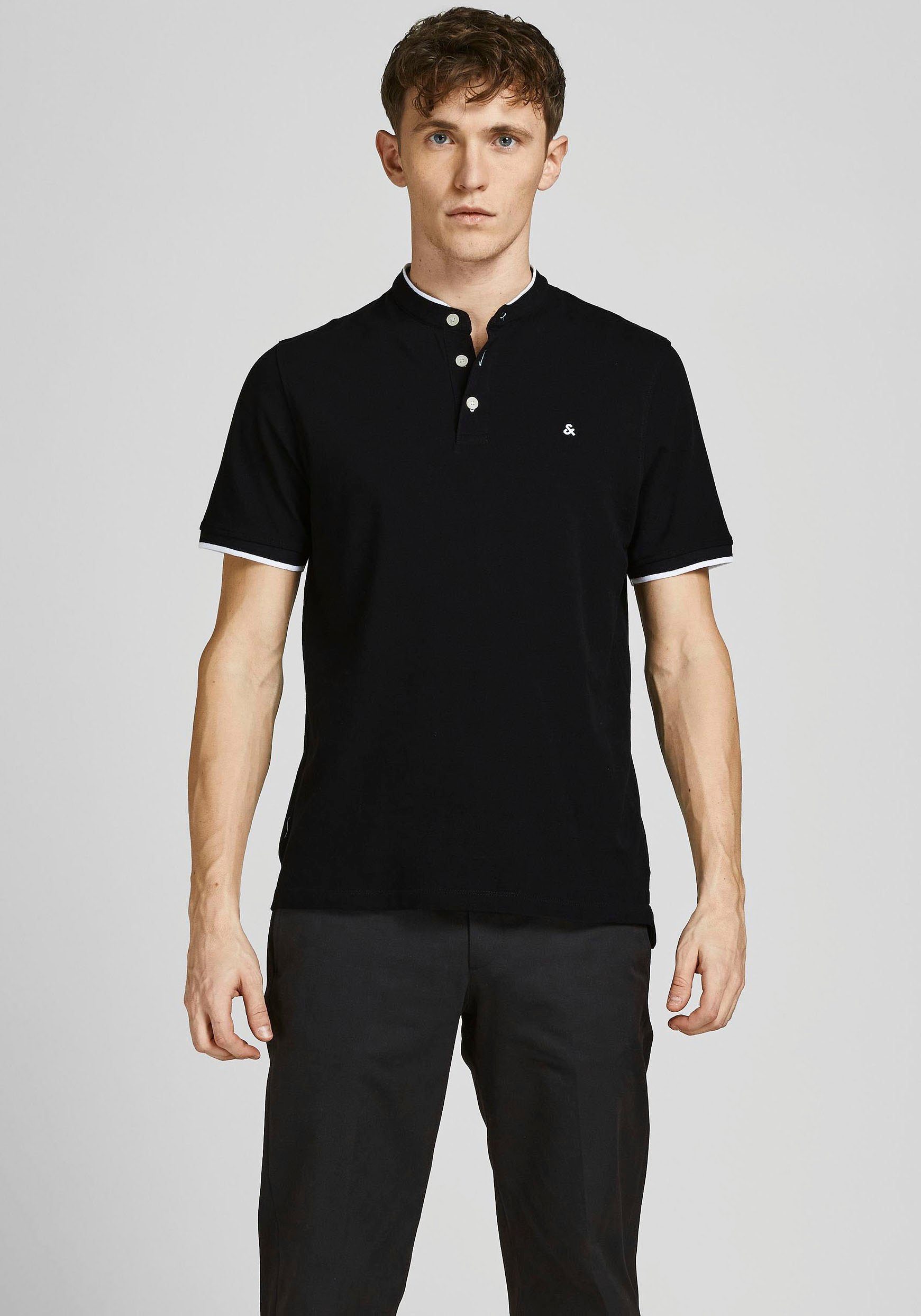 Jack & Jones Kurzarmshirt PAULOS MAO POLO mit kontrastfarbiger Kante am schmalen Stehkragen und am Ärmelsaum