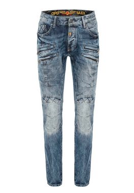 Cipo & Baxx Bequeme Jeans mit markanten Ziernähten