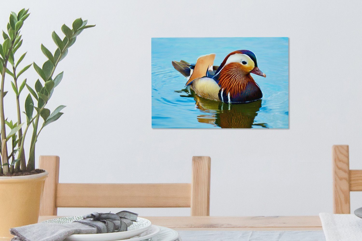 30x20 Wandbild (1 Leinwandbilder, blauem OneMillionCanvasses® cm Mandarin-Ente Aufhängefertig, Wasser, St), Leinwandbild in Wanddeko,