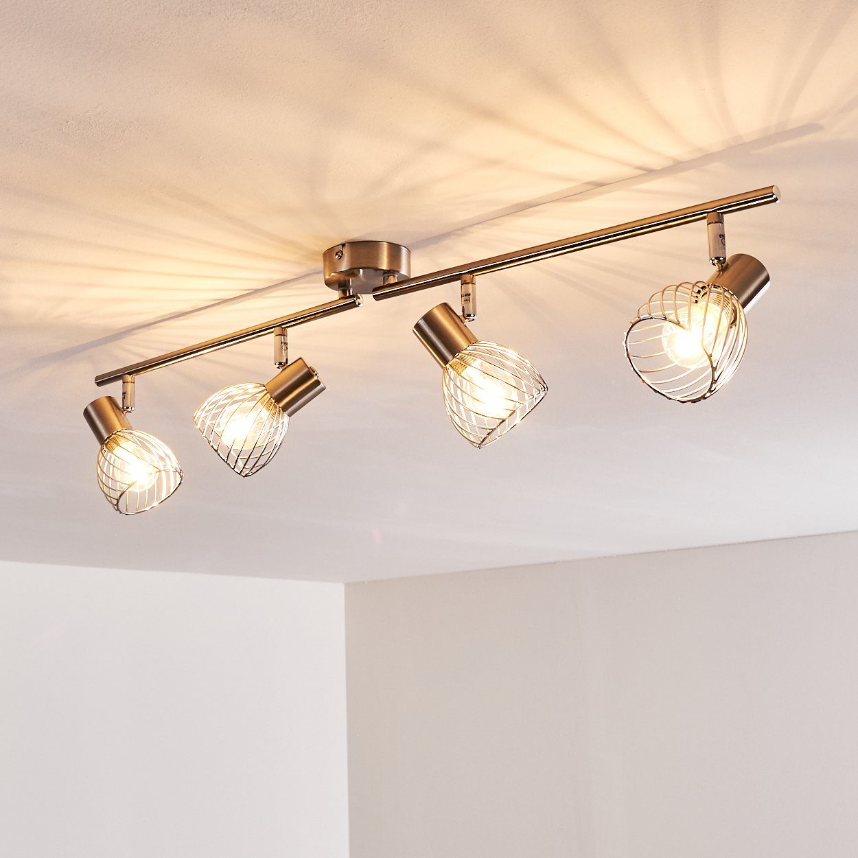 hofstein Deckenleuchte »Seveso« Deckenlampe aus Metall in Nickel-matt/Chrom, ohne Leuchtmittel, verstellbare Strahler, E14, in Gitter-Optik, mit Lichteffekt