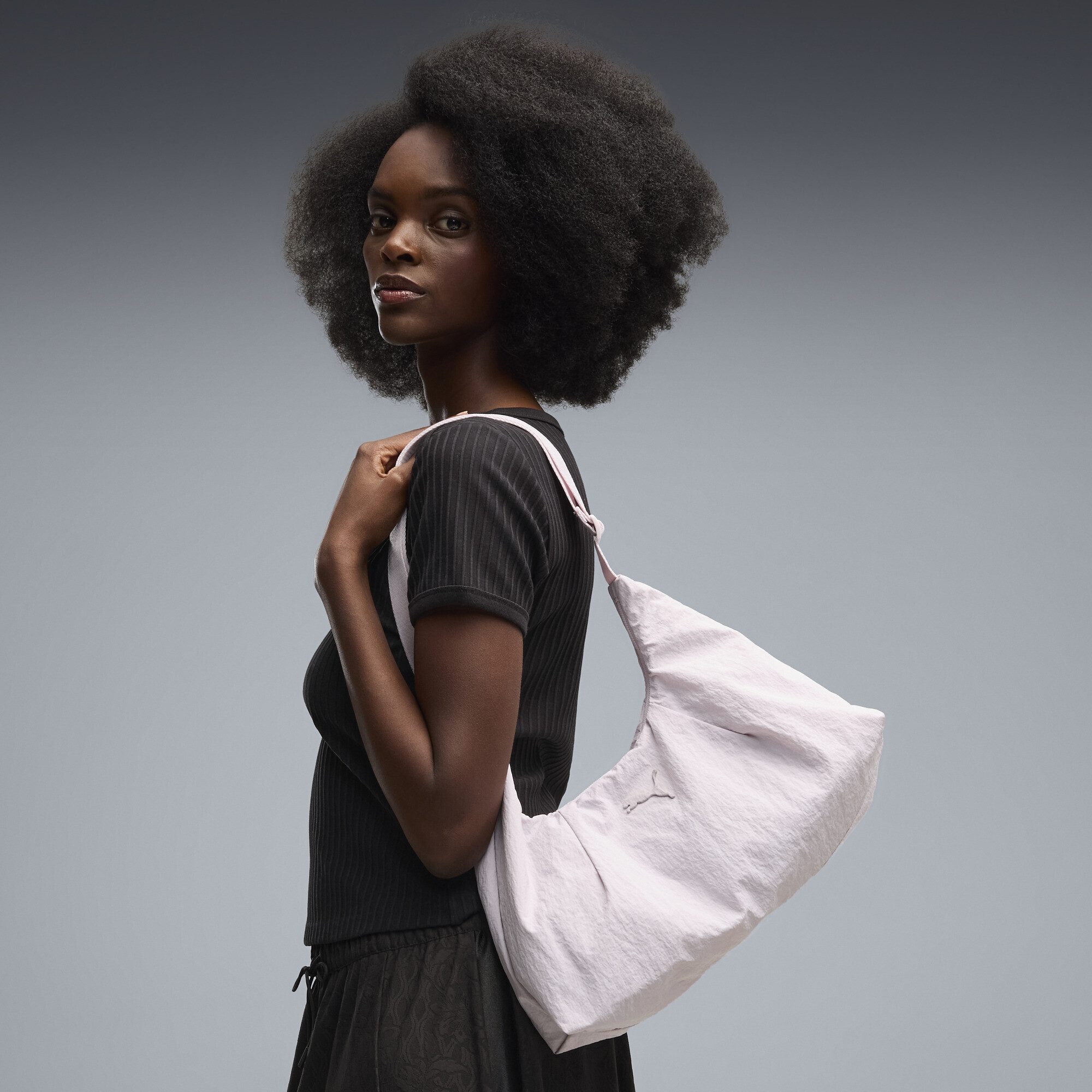 PUMA Hobo Essentials HER 8 l Mittelgroße Prism-Bag Damen