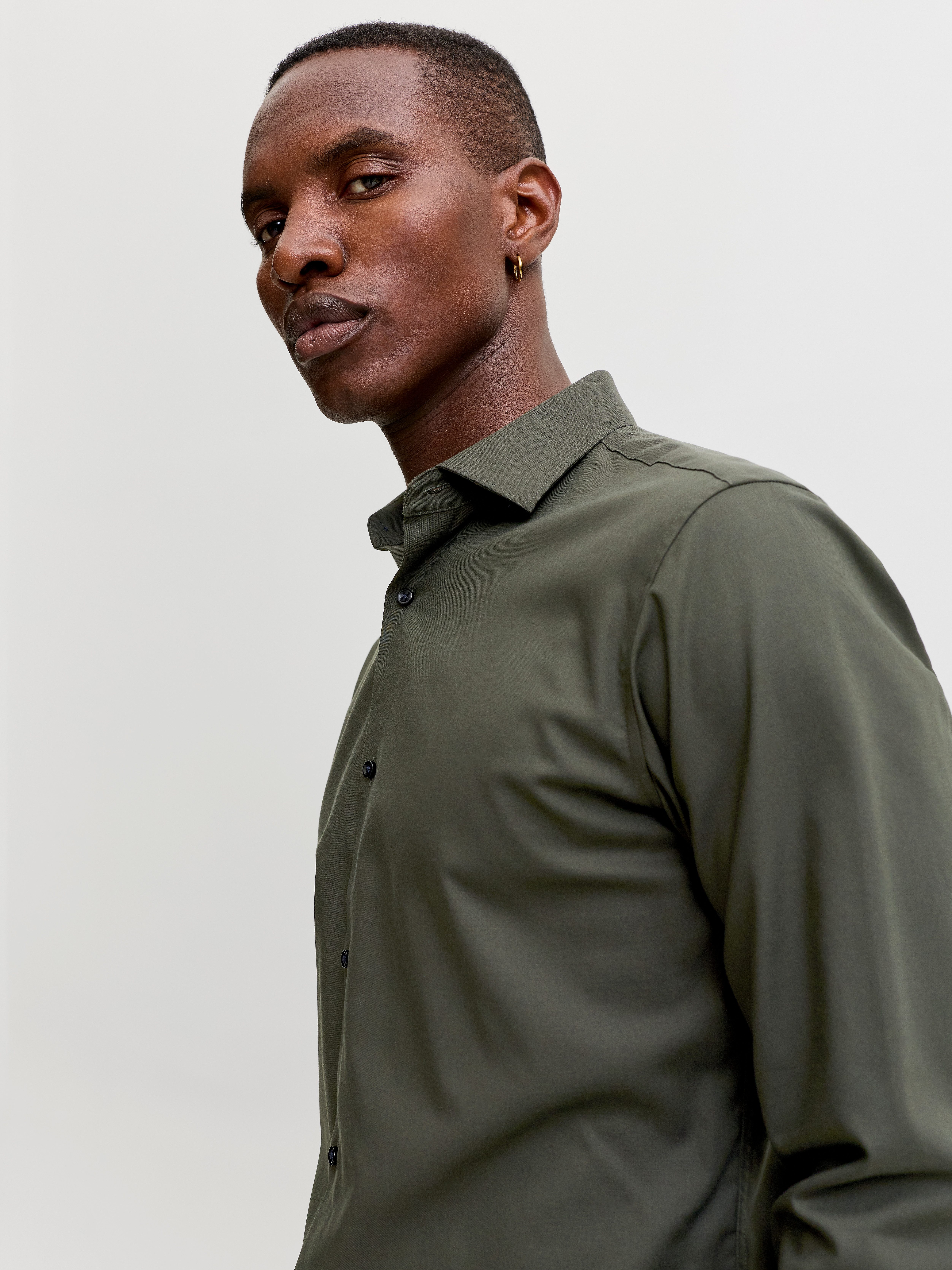 Jack & Jones Langarmhemd JPRBLAPARKER Slim Fit Hemd, atmungsaktiv, ideal für den Alltag Baumwolle, slim fit