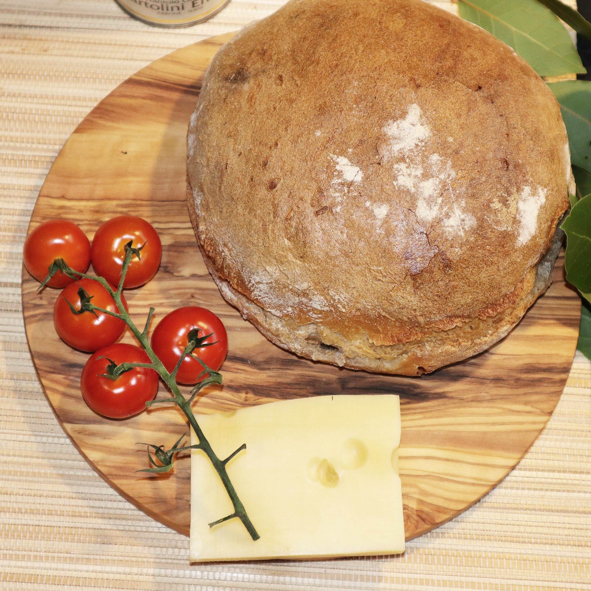 NATUREHOME Pizzateller Pizzateller Pizzabrett Olivenholz rund, (2 St), Handarbeit, Massiv