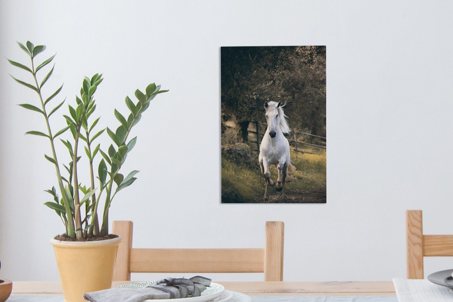 OneMillionCanvasses® Leinwandbild Gemälde, fertig Pferd St), cm einem Ein laufendes inkl. in Zackenaufhänger, Olivenhain, (1 bespannt Leinwandbild 20x30