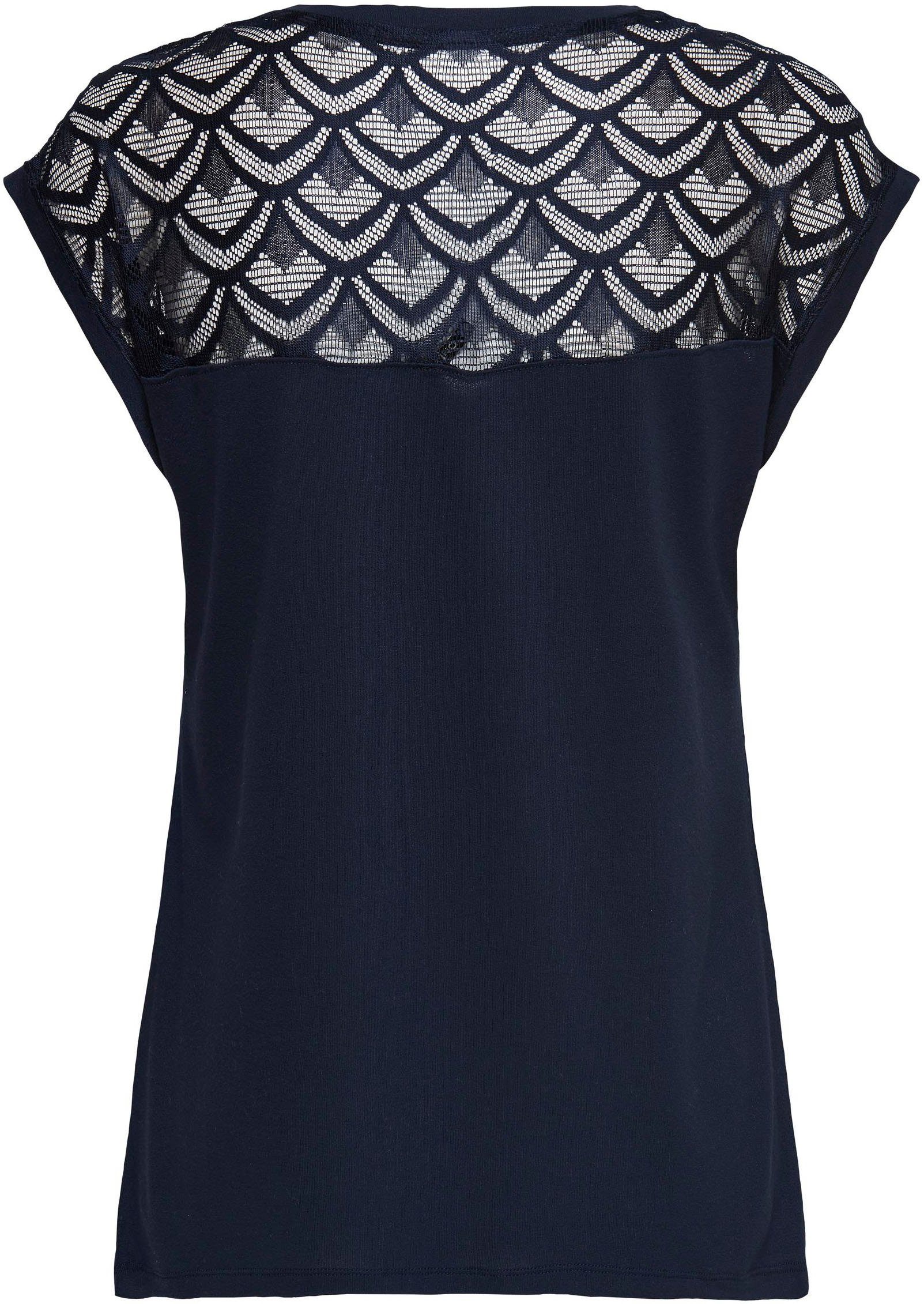 ONLY Spitzenshirt ONLNICOLE – Spitzendetails für eleganten Auftritt im Alltag figurbetont, Jersey, Viskose, Rundhals, unifarben – Bild 5 von 5