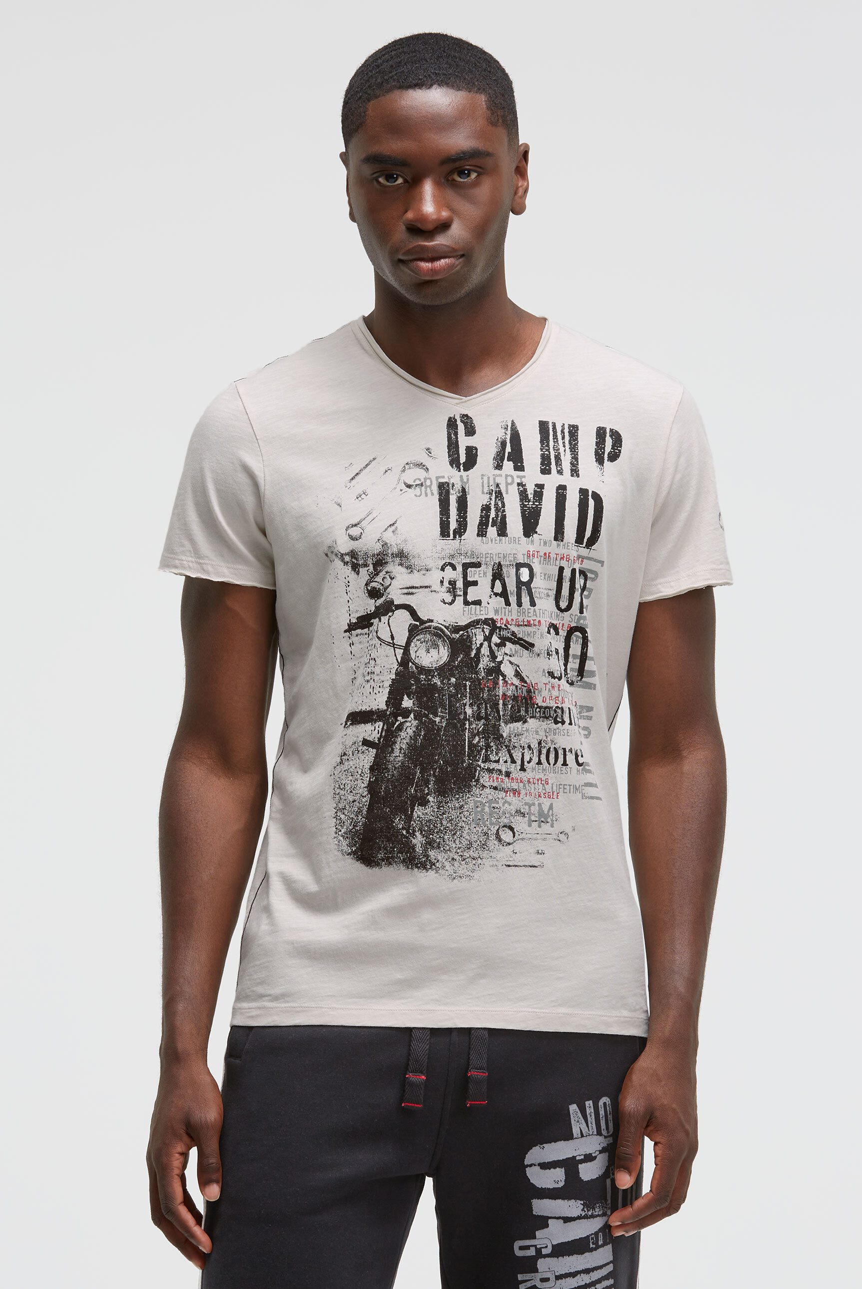 CAMP DAVID V-Shirt mit offenen Kanten günstig online kaufen