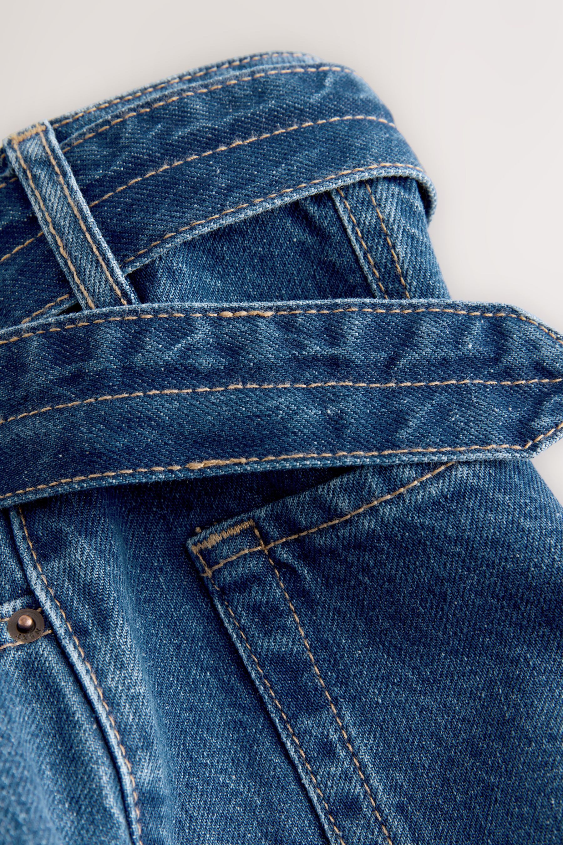 Next Weite Jeans Jeans mit Barrel-Bein und Gürtel (1-tlg)