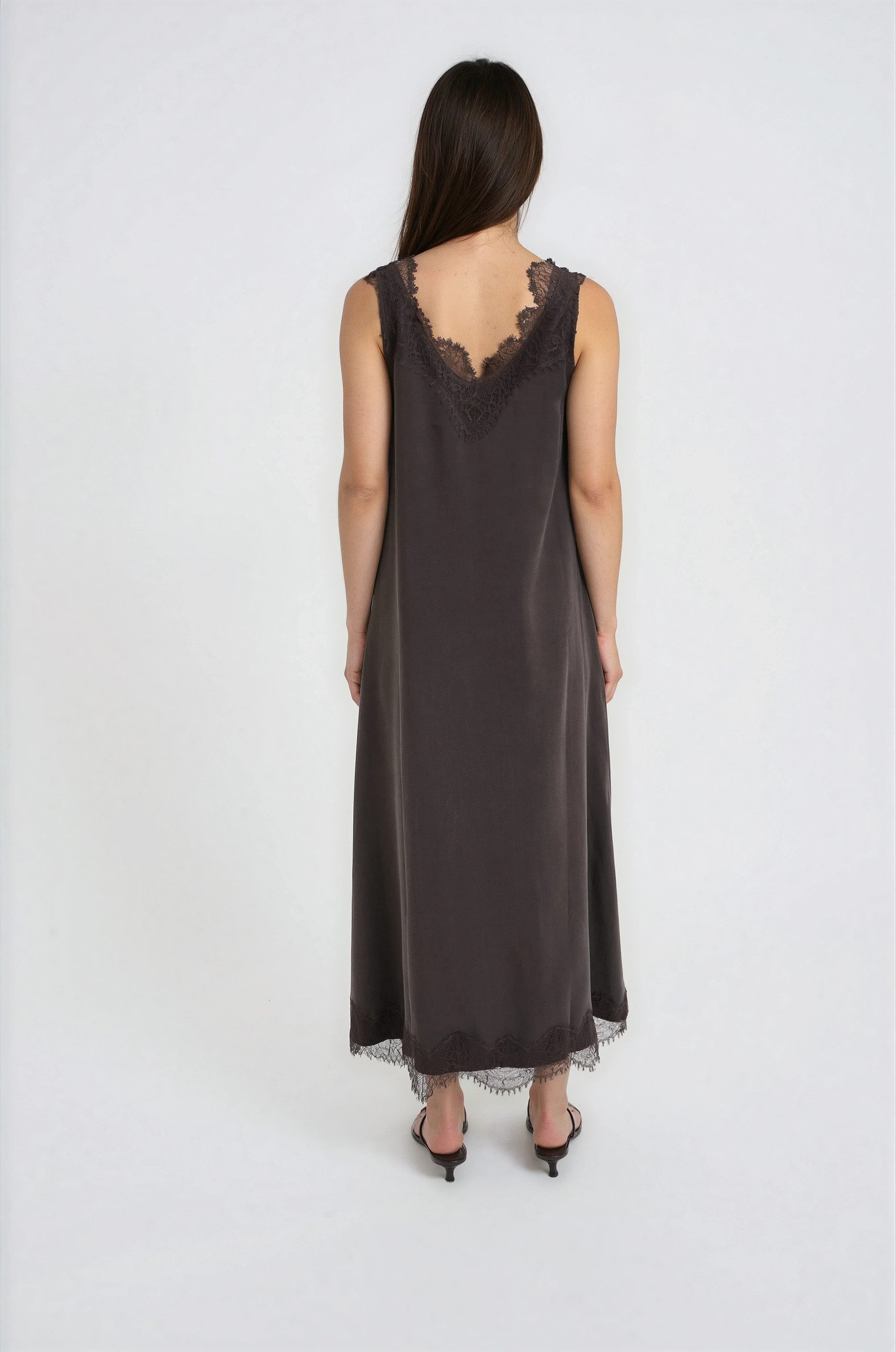 Smith & Soul Sommerkleid mit V-Ausschnitt