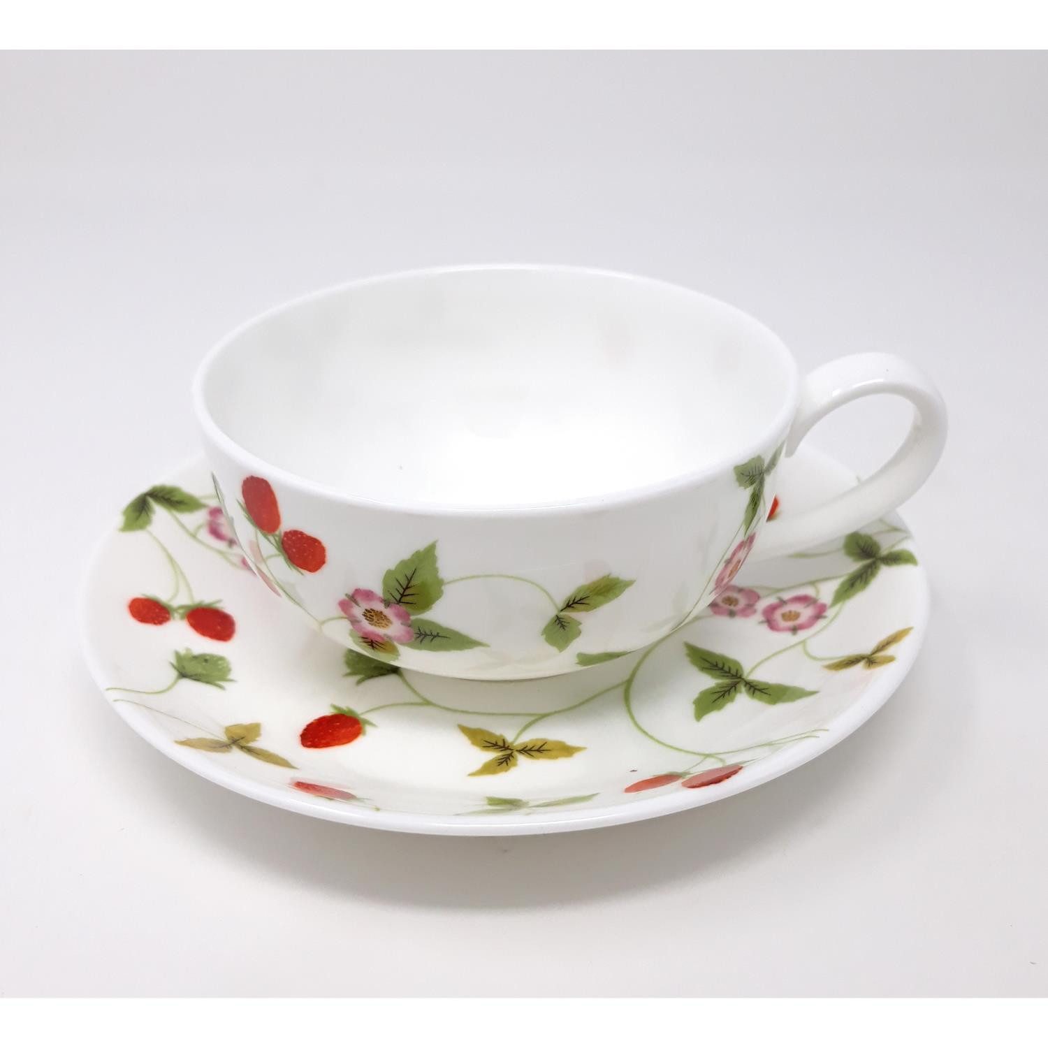 TeaLogic Tasse Erdbeeren, Porzellan, Farbe: Weiß, Motiv: Erdbeeren