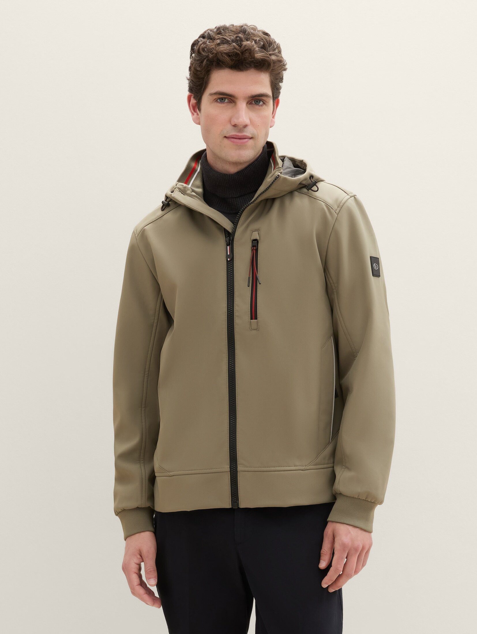 Outdoorjacke Softshell Jacke mit Kapuze