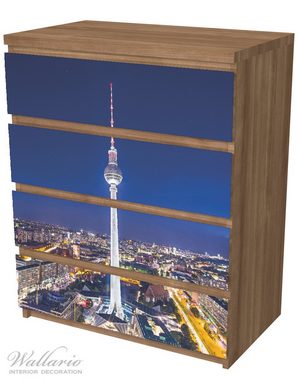 Wallario Möbelfolie Fernsehturm Berlin bei Nacht