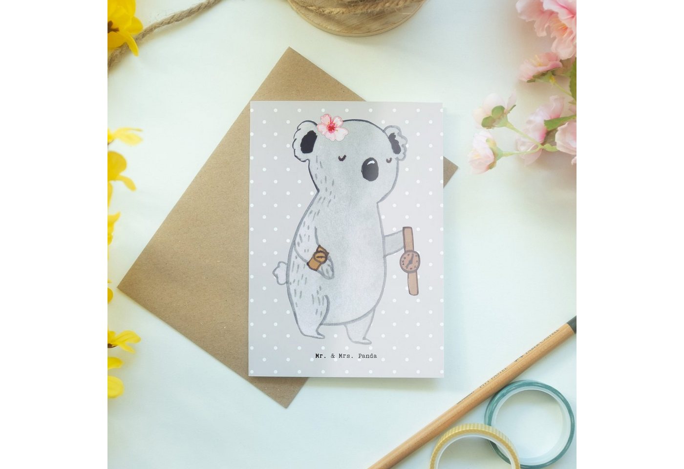 Thumbnail - Mr. & Mrs. Panda Grußkarte Uhrmacherin Herz - Grau Pastell - Geschenk, Karte, Ansichtskarten, Au, Einzigartiges Design