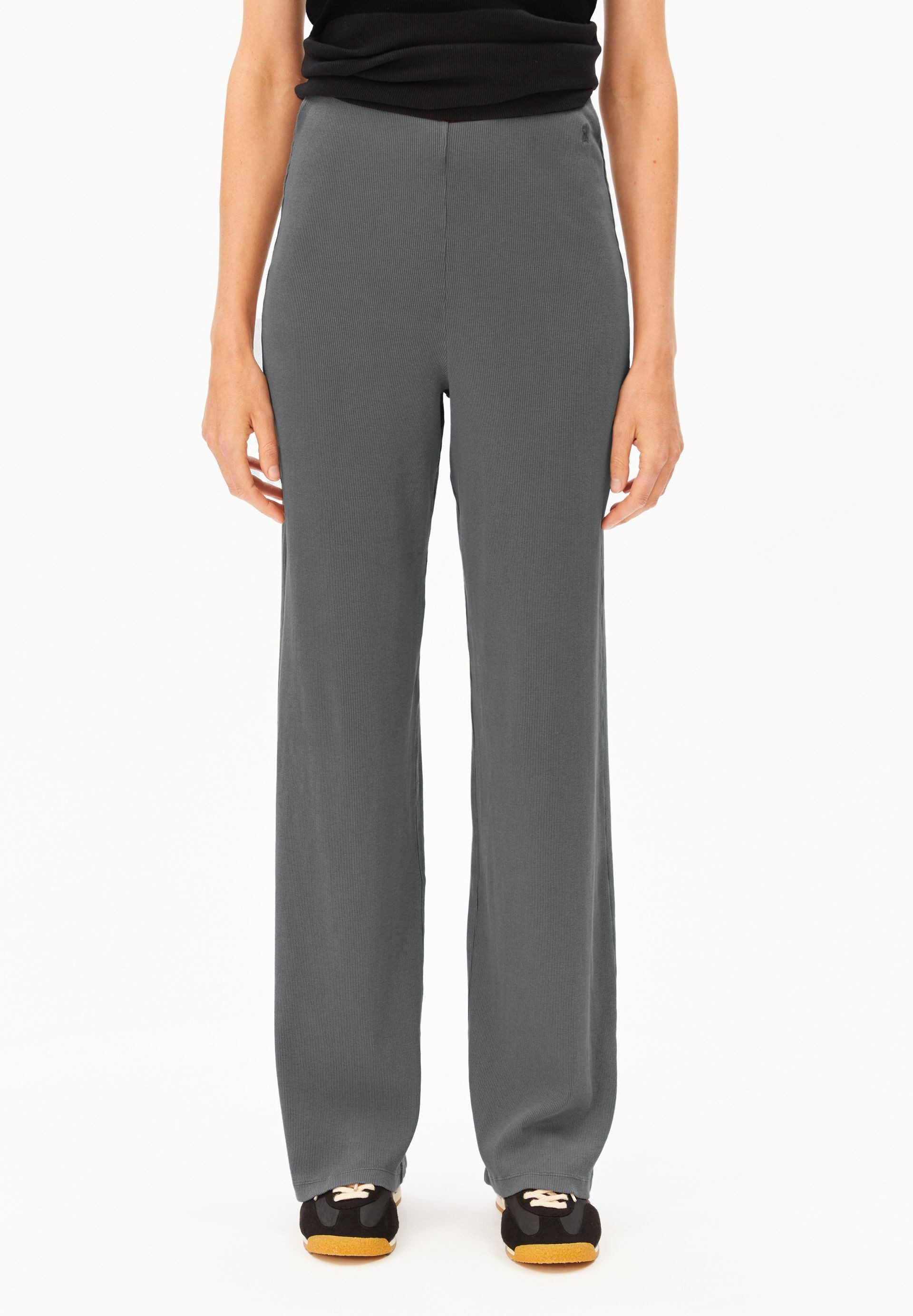 Armedangels Jerseyhose GMT DYE RIB Ripp-Jerseyhose aus Bio-Baumwoll Mix (Mid waist, Slim Fit) Ripphose aus Bio-Baumwoll Mix