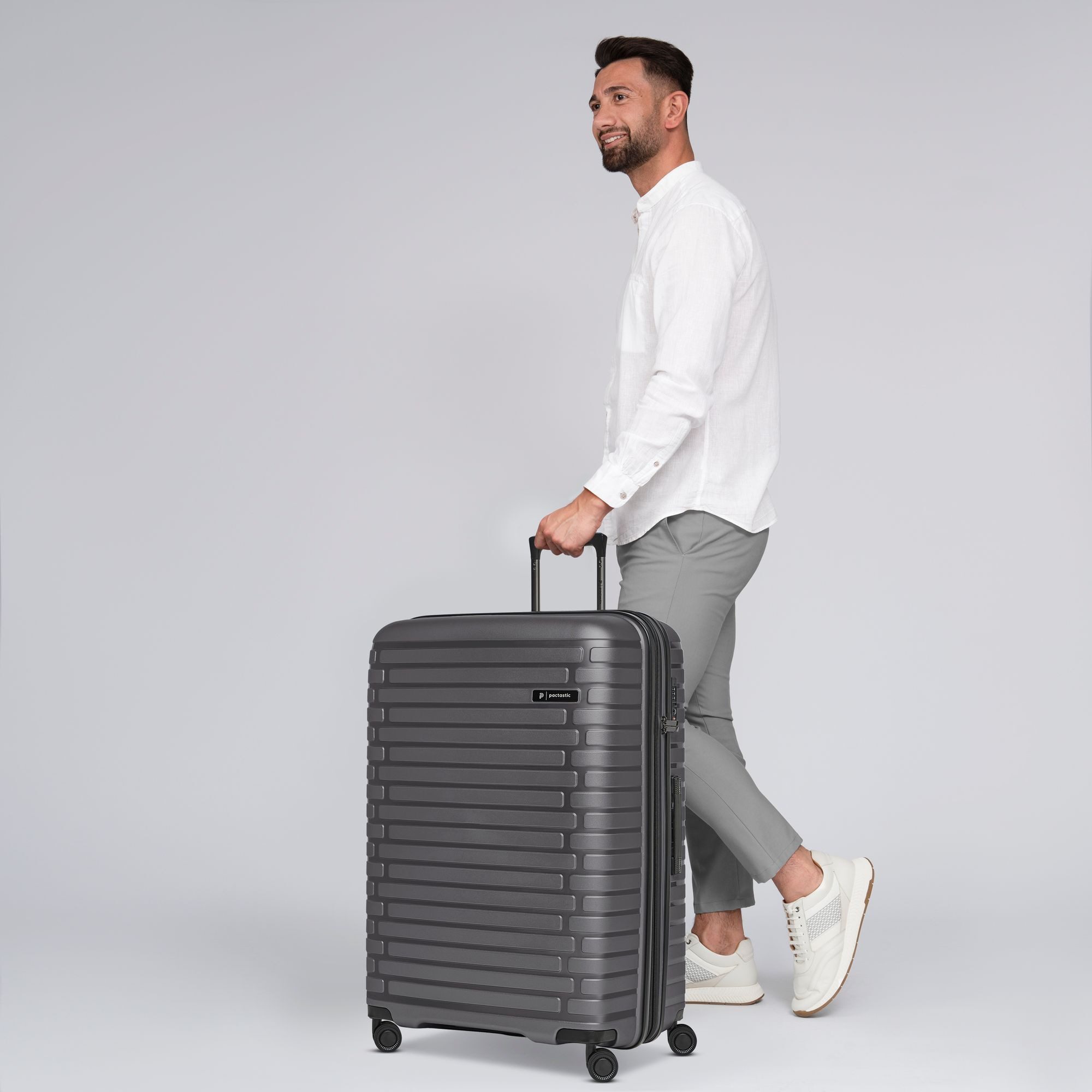 Pactastic Hartschalen-Trolley Collection 04, 4 Rollen, Polypropylen günstig online kaufen