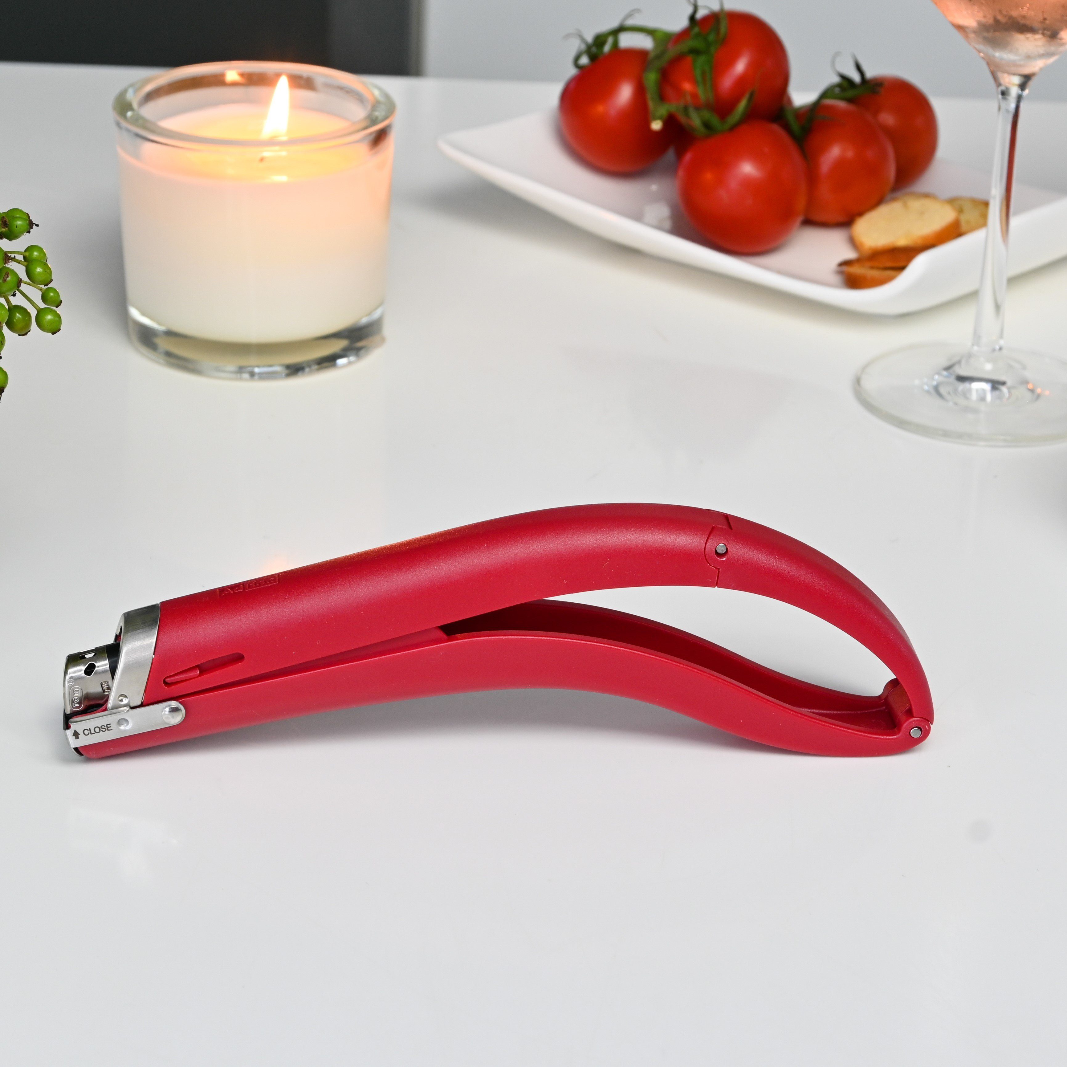 AdHoc Feuerzeug FIRE FINGER (1-St), praktische Feuerzeugverlängerung inkl. Einwegfeuerzeug