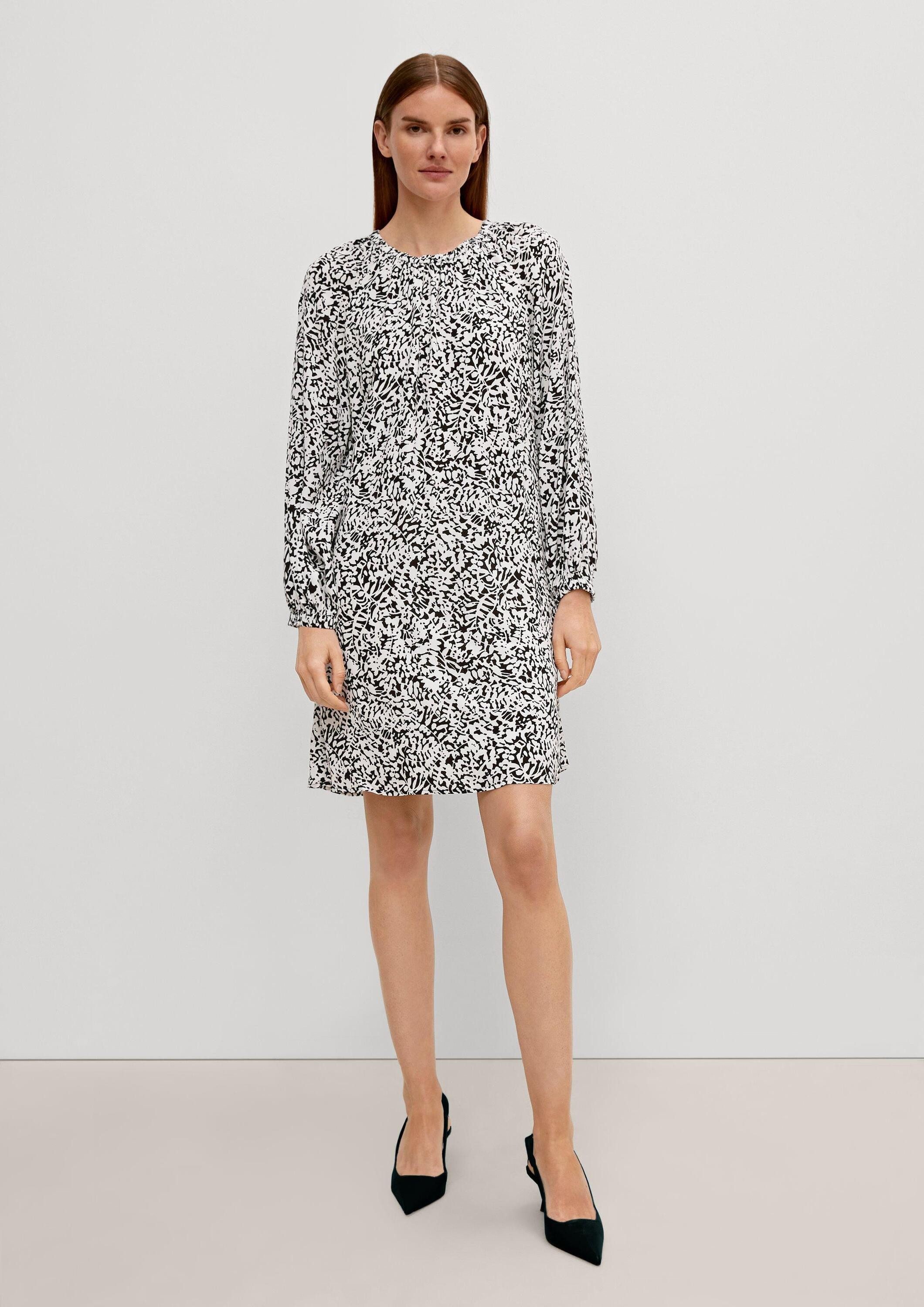 comma Minikleid Kleid Musterkleid aus Viskose