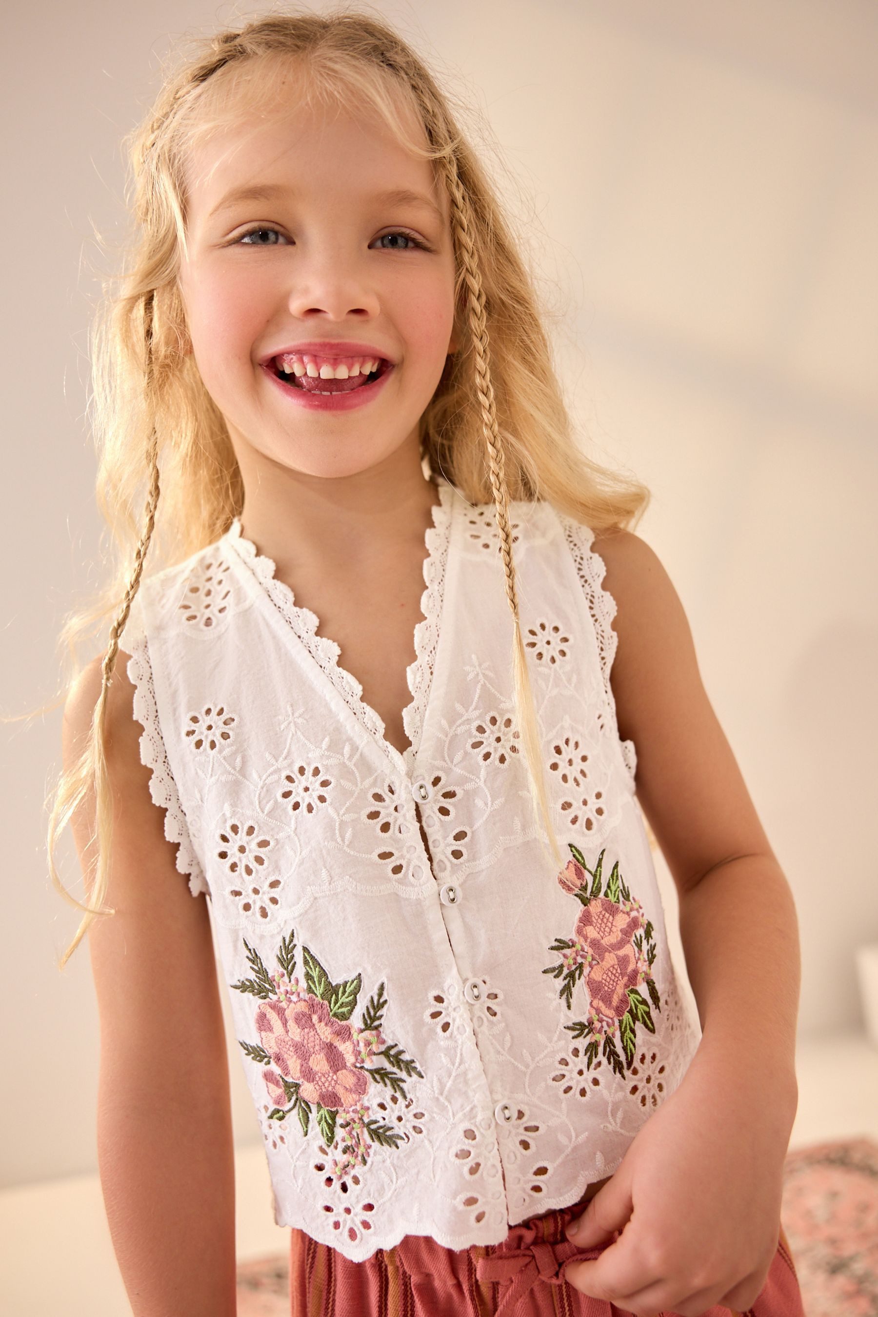 Next Spitzenbluse Bluse mit Zierdetails aus 100 % Baumwolle (1-tlg)