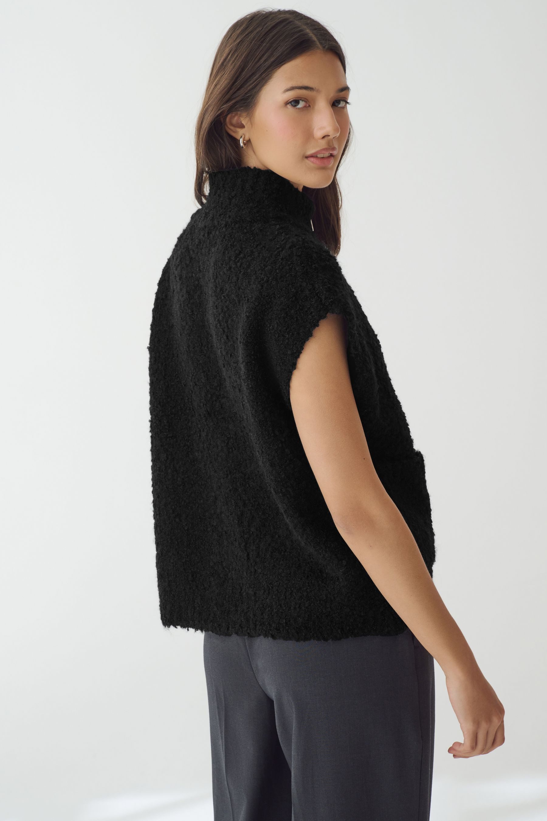 Next Strickweste Ärmellose, strukturierte Strickweste mit RV (1-tlg)
