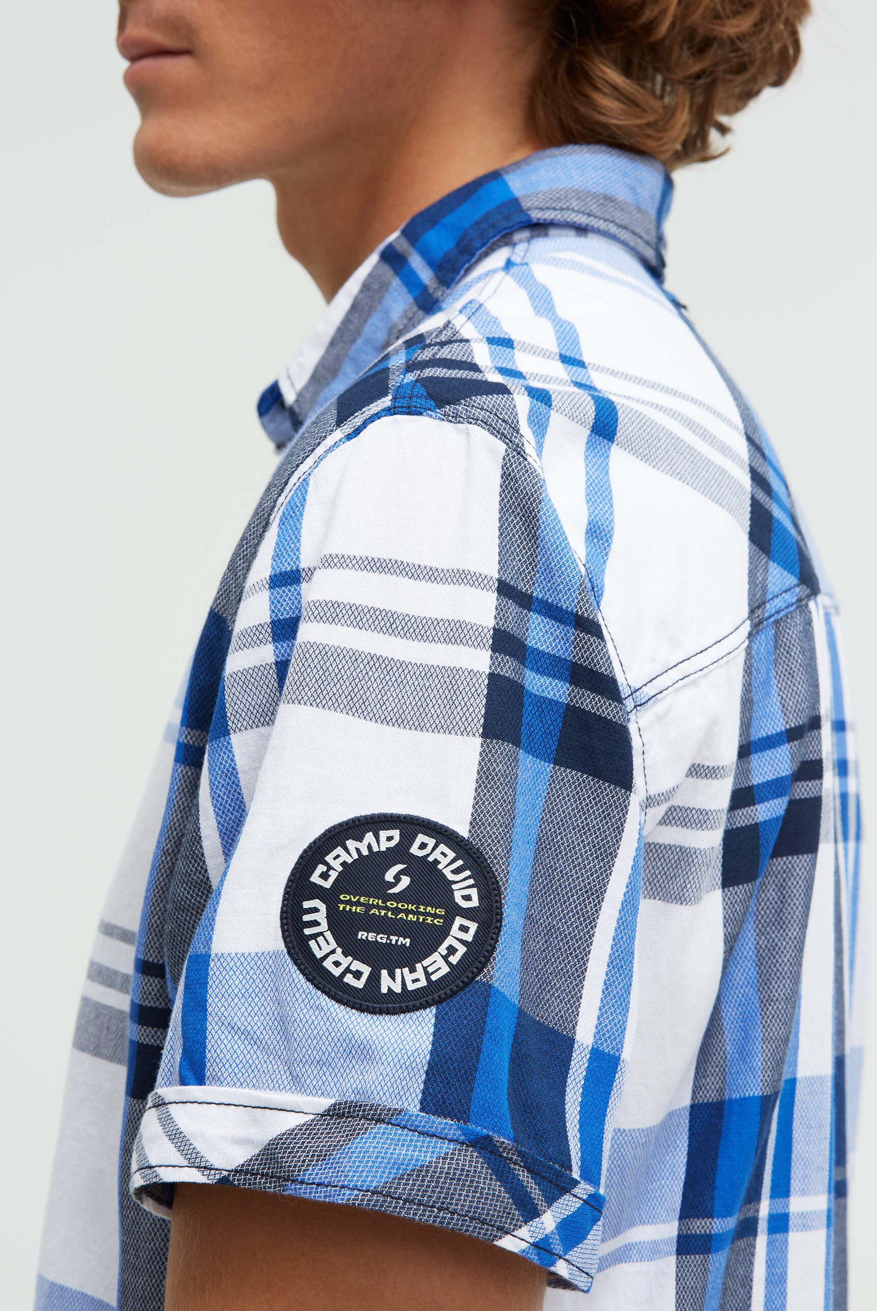 CAMP DAVID Kurzarmhemd mit Webstruktur