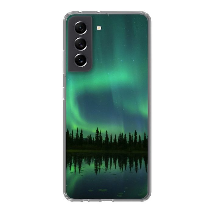 MuchoWow Handyhülle Nordlicht - Bäume - Wasser - Alaska Phone Case Handyhülle Samsung Galaxy S21 FE Silikon Schutzhülle