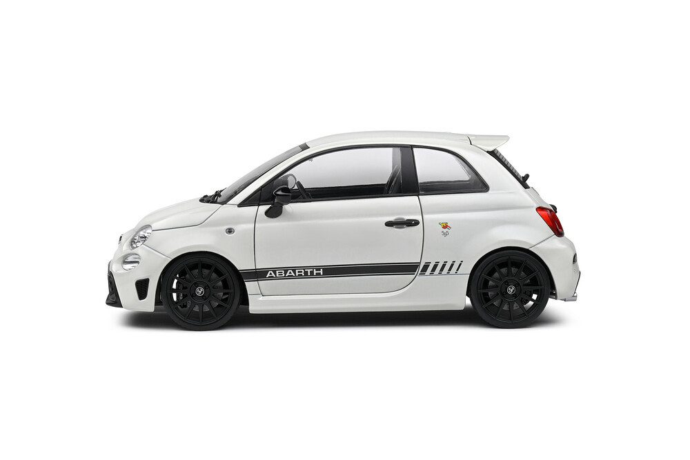 Solido Modellauto Fiat F595 Abarth 2022 weiß, Maßstab 1:18