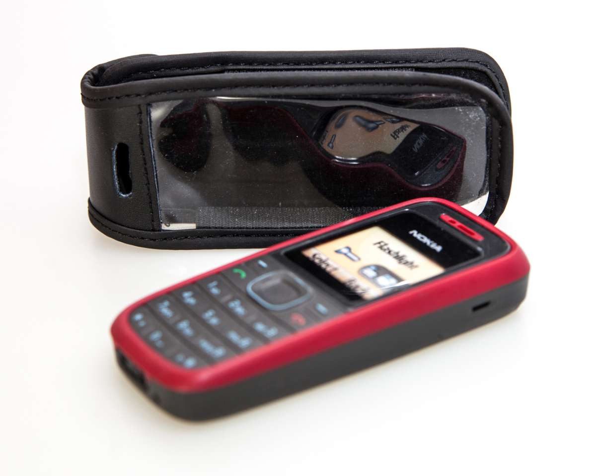 Handytasche caseroxx Handytasche mit Gürtelclip für Nokia 1200 und, schwarz