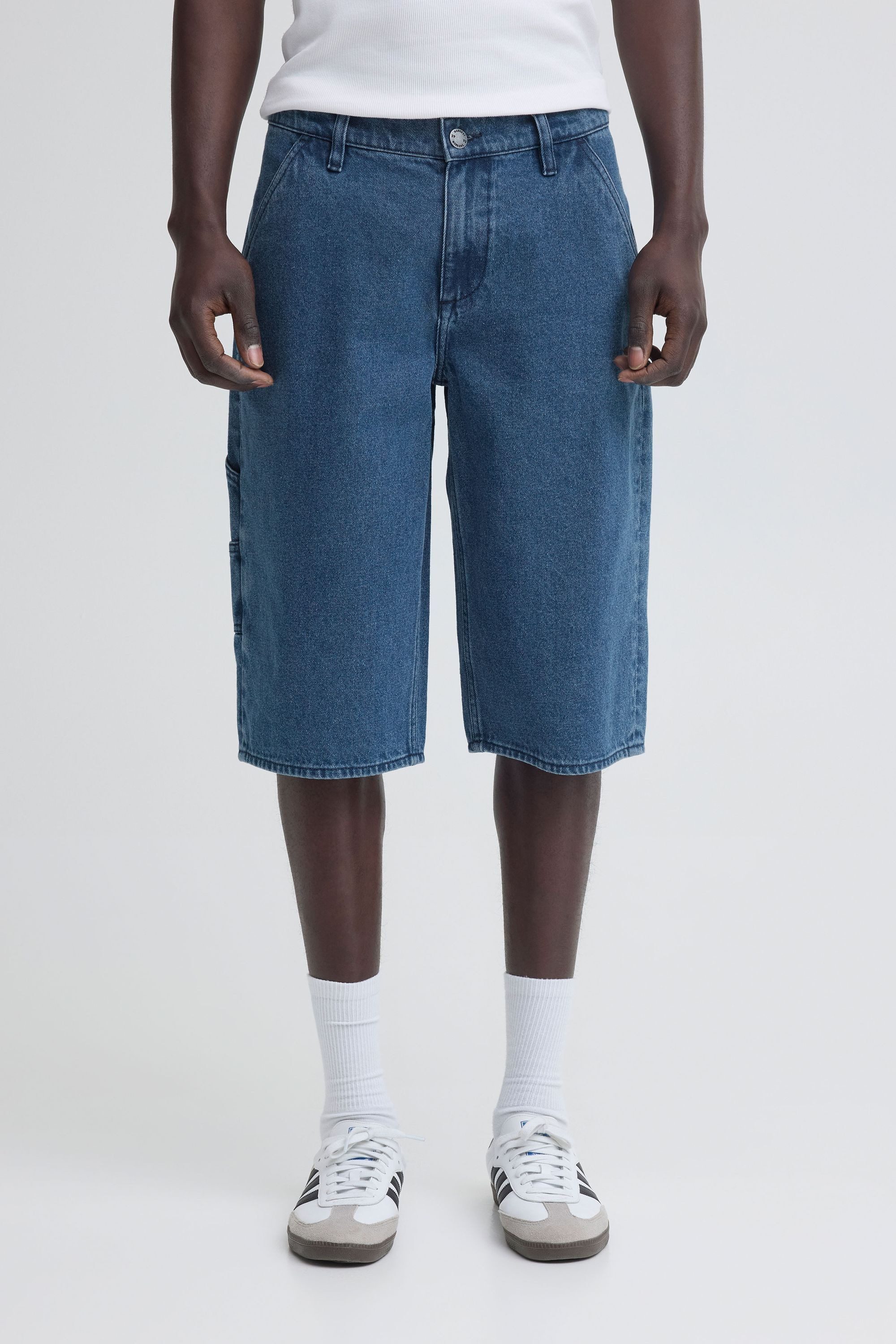 Blend Bermudas BHIgs Loose Fit Carpenter Knielange Carpenter Jeans-Shorts mit Taschen