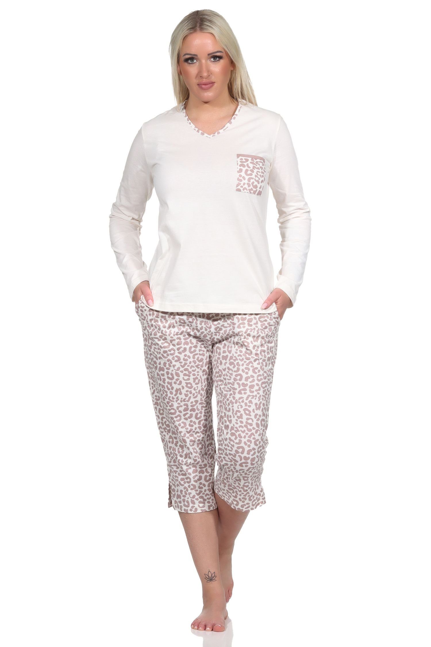 Normann Pyjama Damen Pyjama kurzarm Schlafanzug mit Caprihose in Leo-Print Optik creme | Shortys