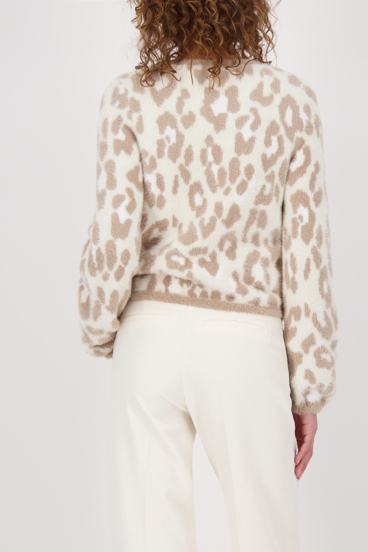 Monari Strickjacke Jacke Strickjacke Leojacq. Regular fit mit Leopardenmust günstig online kaufen