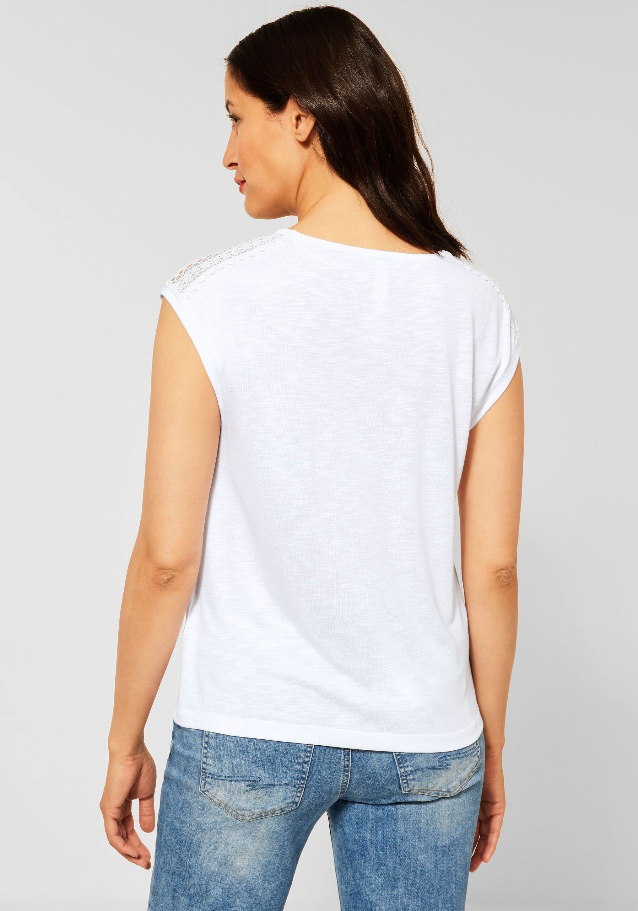 STREET ONE Shirttop mit Abgerundeter Spitzendetail, V-Ausschnitt