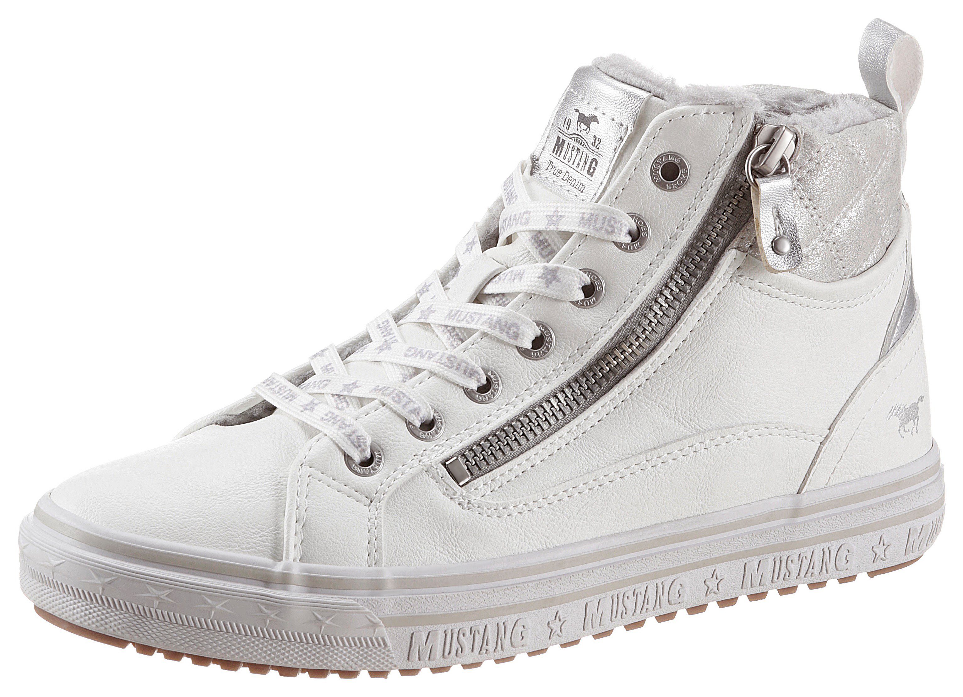 Sneaker