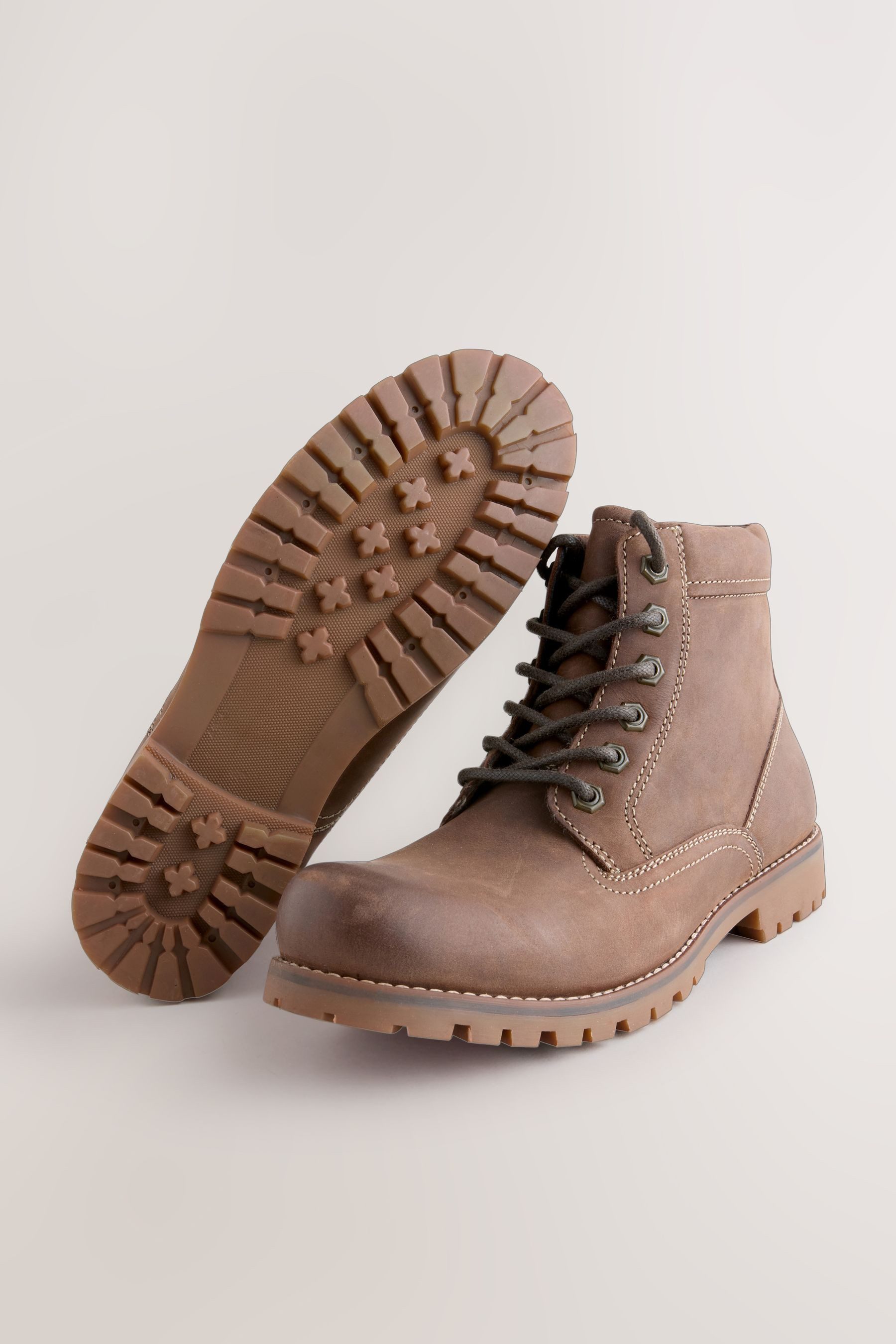 Next Hohe robuste Lederstiefel Stiefel (1-tlg) günstig online kaufen