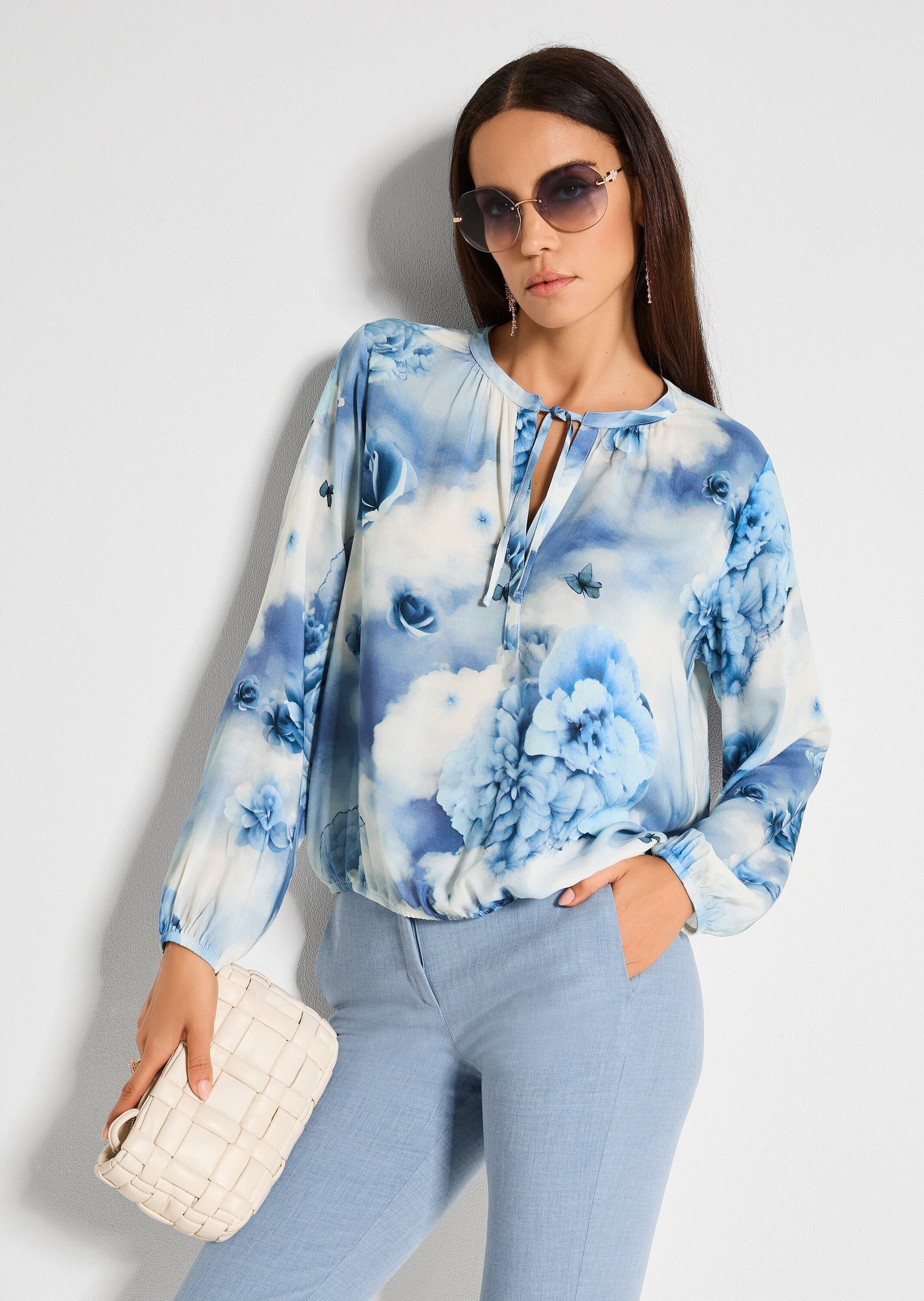MADELEINE Shirtbluse Druckbluse mit floralem Aquarellprint Viskosebluse mit Rundhals mit Schlitz, elastischen Säumen und Langarm