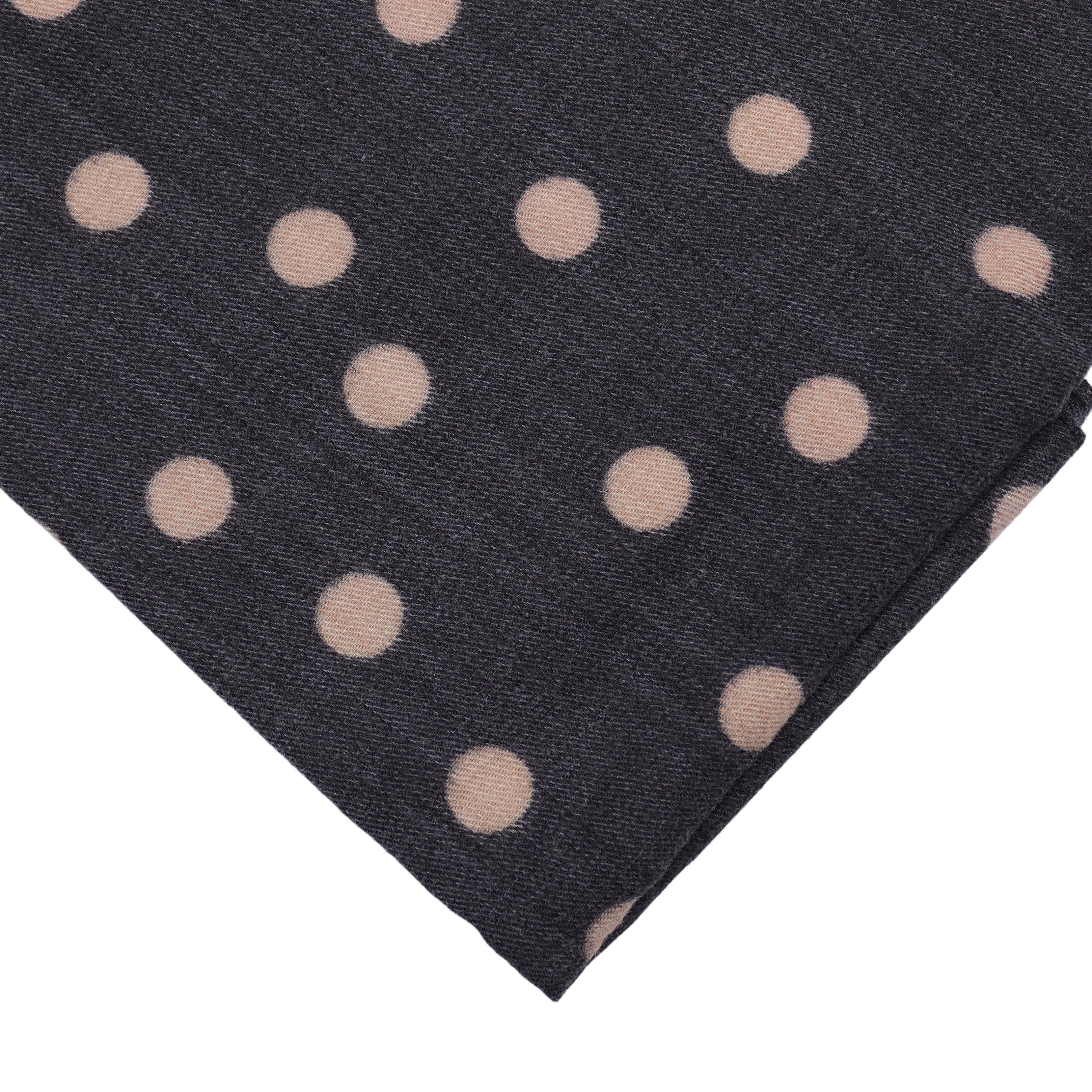 MIRROSI Loop Damen Loopschal 100% Viskose, etwas dickerer Stoff, (ca.160x40cm zweimal um den Hals wickelbar, Neue Kollketion Herbst/Winter 2026), weicher Rundschal mit Punkte-muster ideal für Herbst/Winter