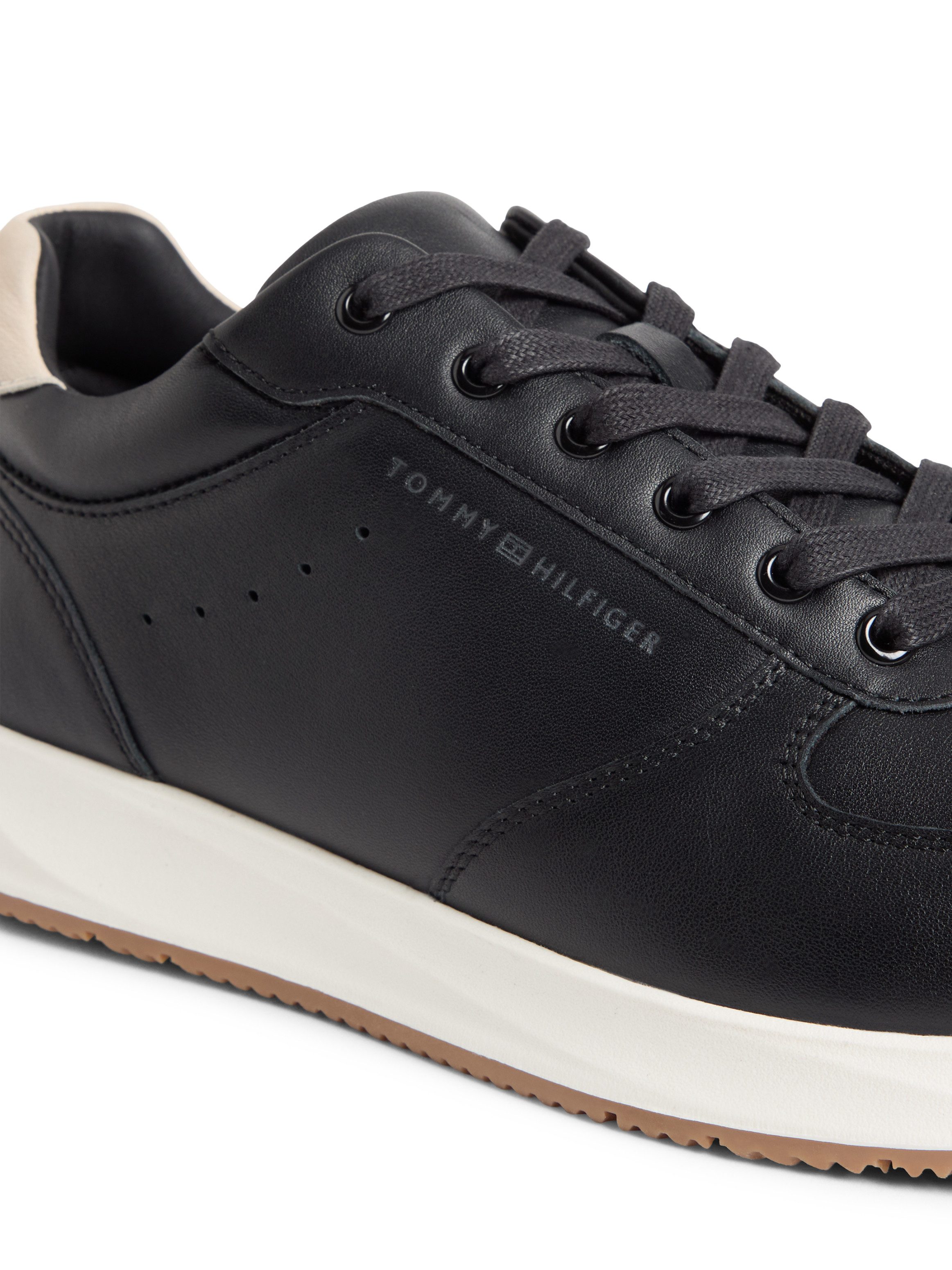 Tommy Hilfiger NEWPORT LTH Sneaker Sneaker, Freizeitschuh, Halbschuh mit seitlicher Logoprägung