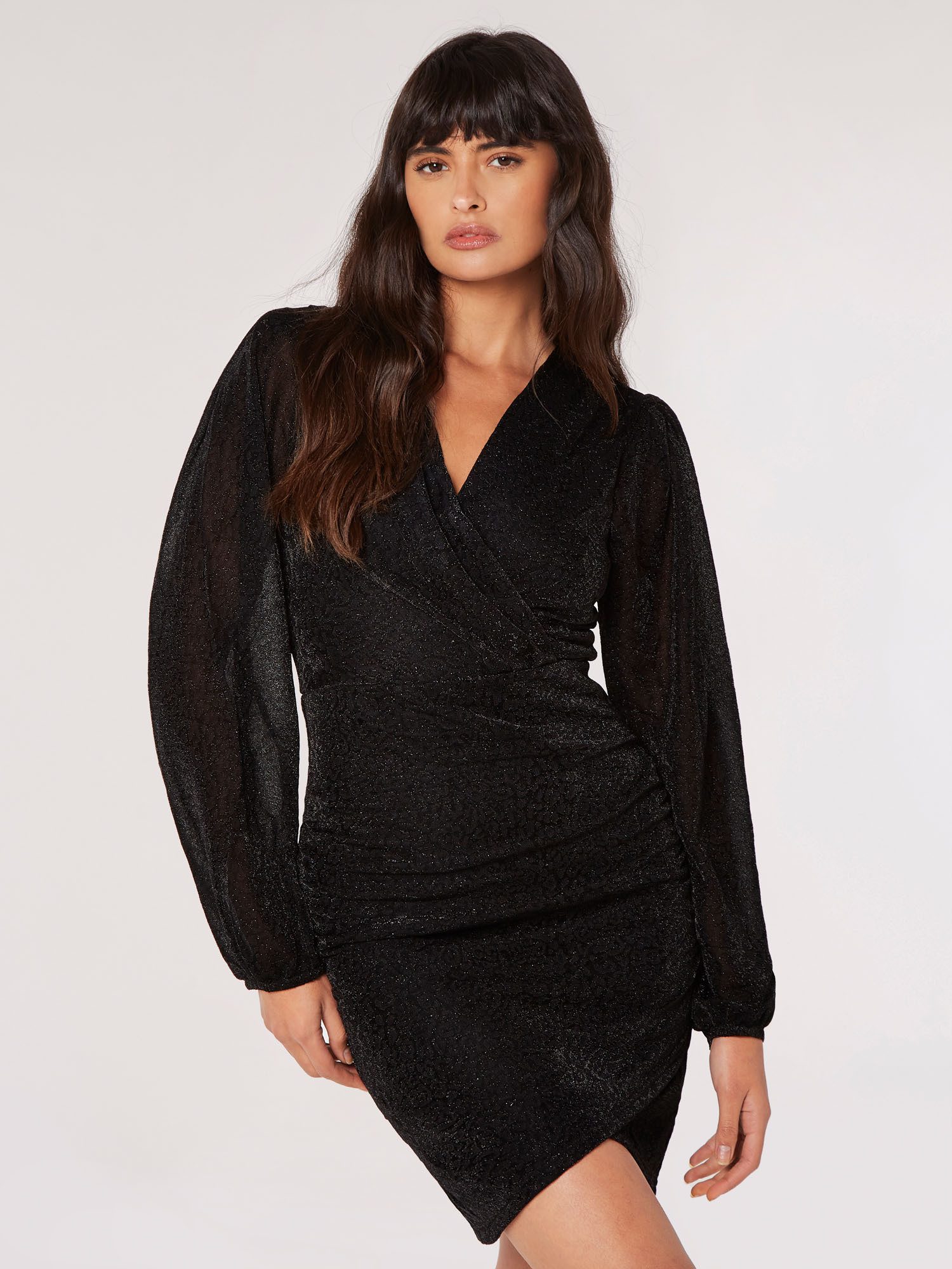 Apricot Partykleid Glitzerkleid in Wickeloptik