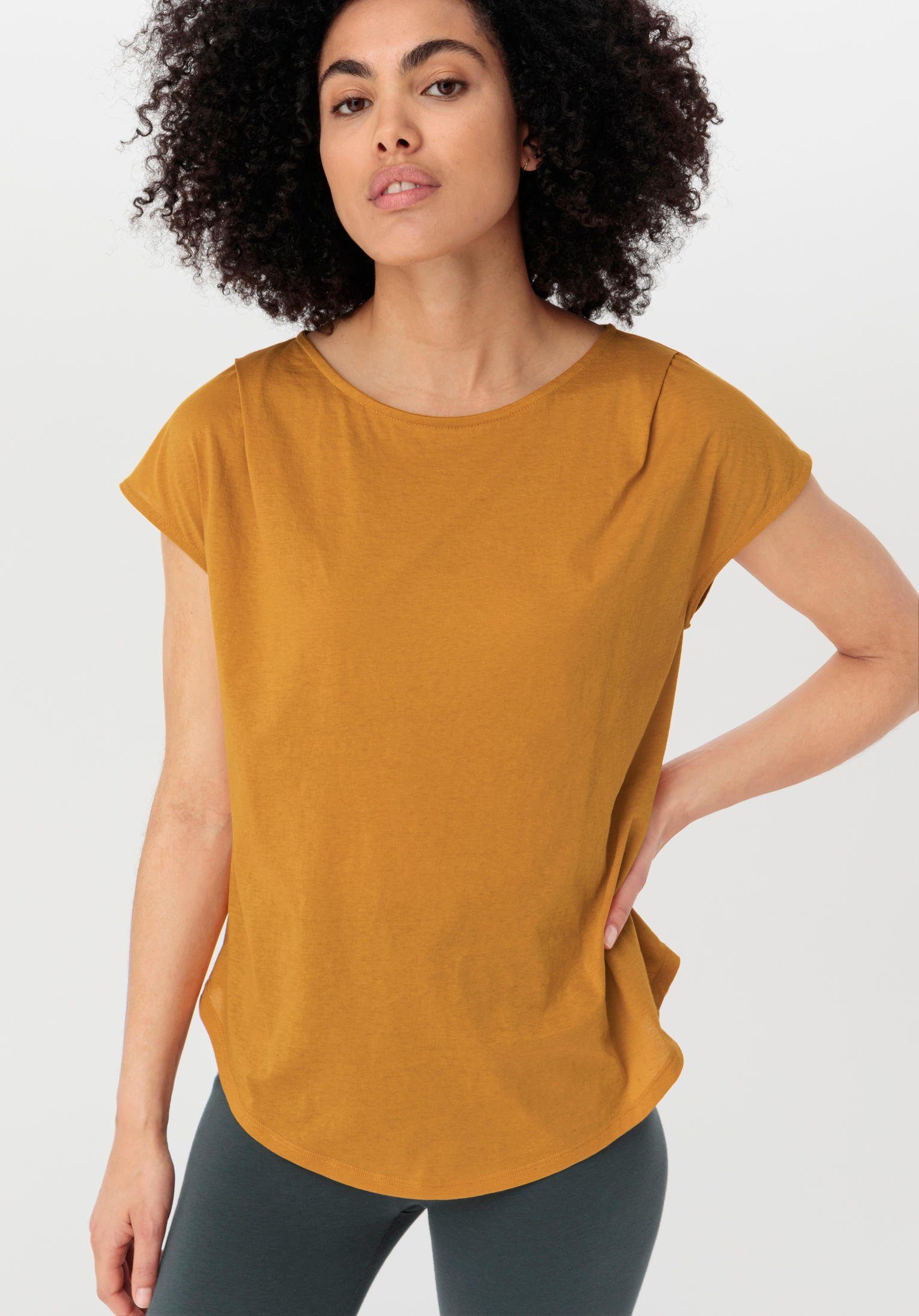 Hessnatur T-Shirt aus Bio-Baumwolle reiner mandarine