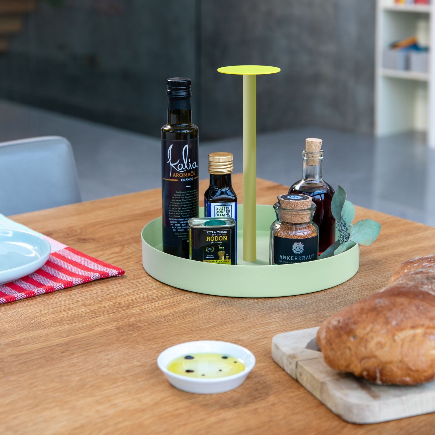 Remember Tablett Nana Lime, pulverbeschichtetes Metall