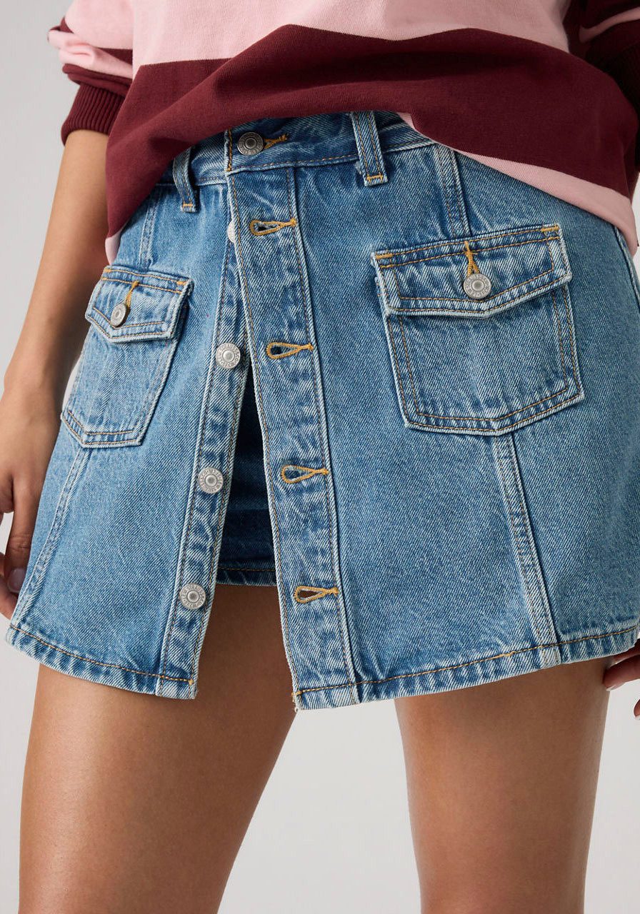 Levi's® Skort BUTTON FRONT SKORT mit praktischen Taschen